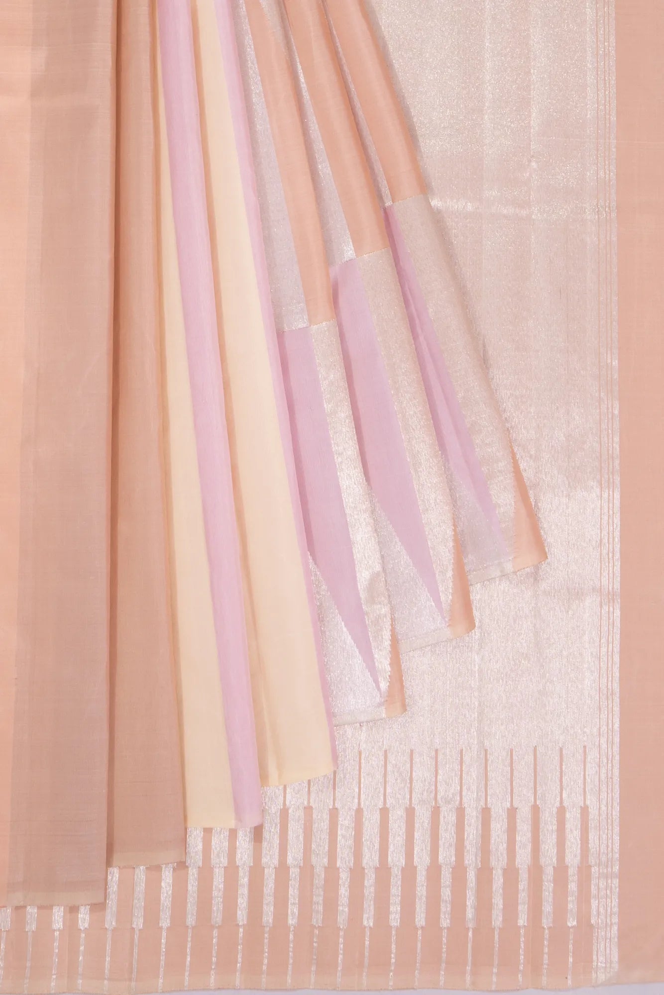 kanchipuram-silk-geometrical-brocade-peach-saree-1215825618