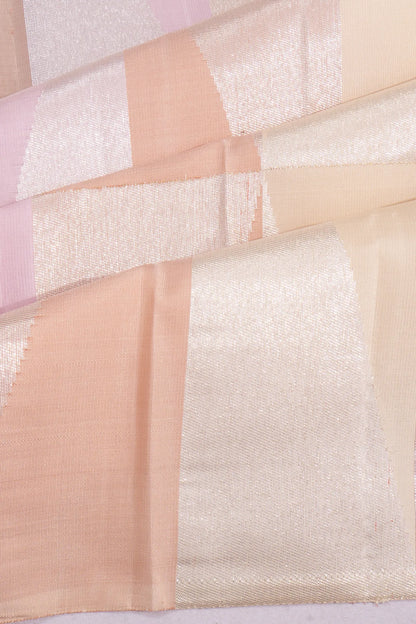 kanchipuram-silk-geometrical-brocade-peach-saree-1215825618