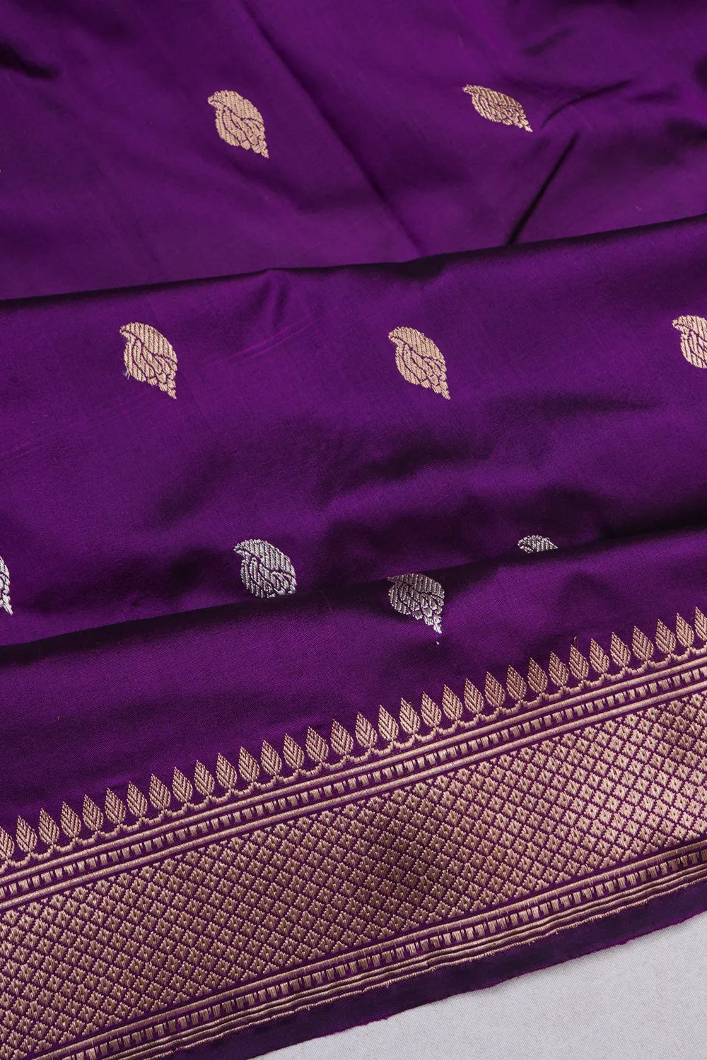 Banarasi Silk Kadwa Butta Purple Saree