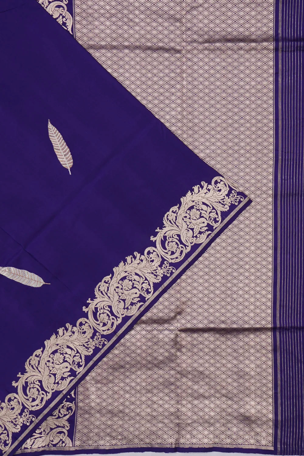 Banarasi Silk Kadwa Butta Dark Blue Saree