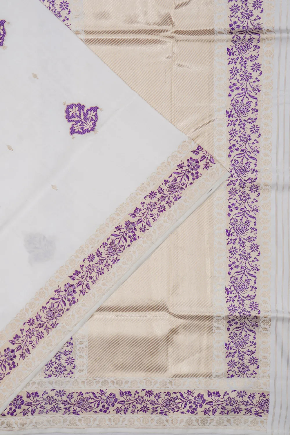 Banarasi Silk Kadwa Butta White Saree