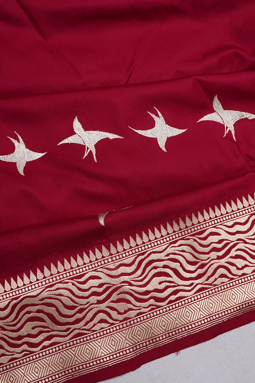 Banarasi Silk Kadwa Butta Maroon Saree