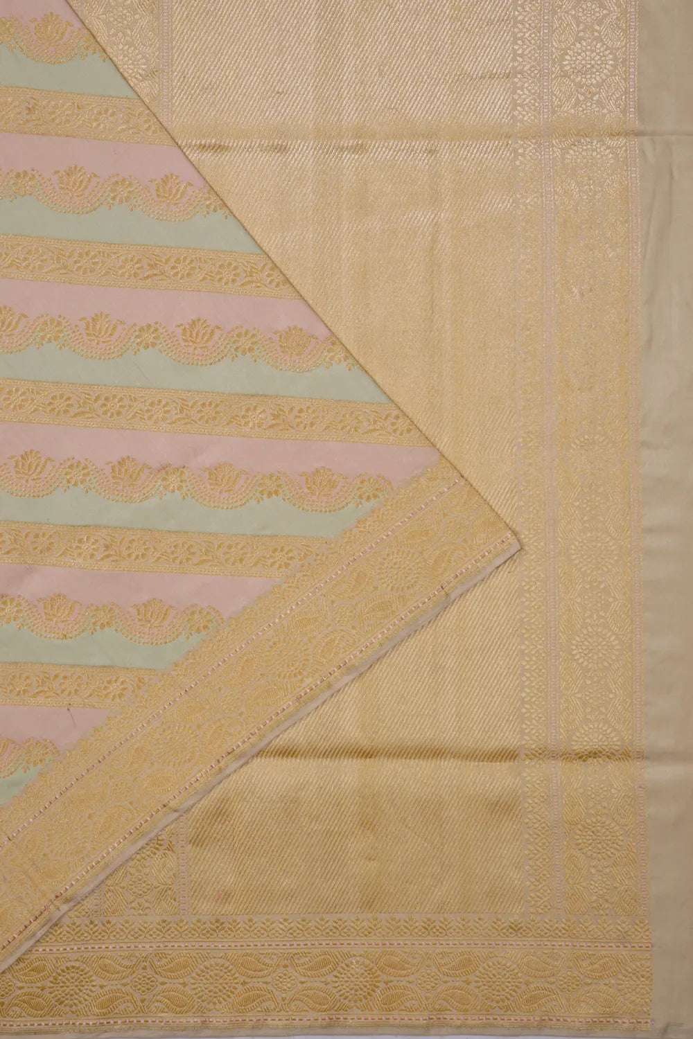 Banarasi Silk Leheriya Kadwa Jaal Rangkat Cream Saree
