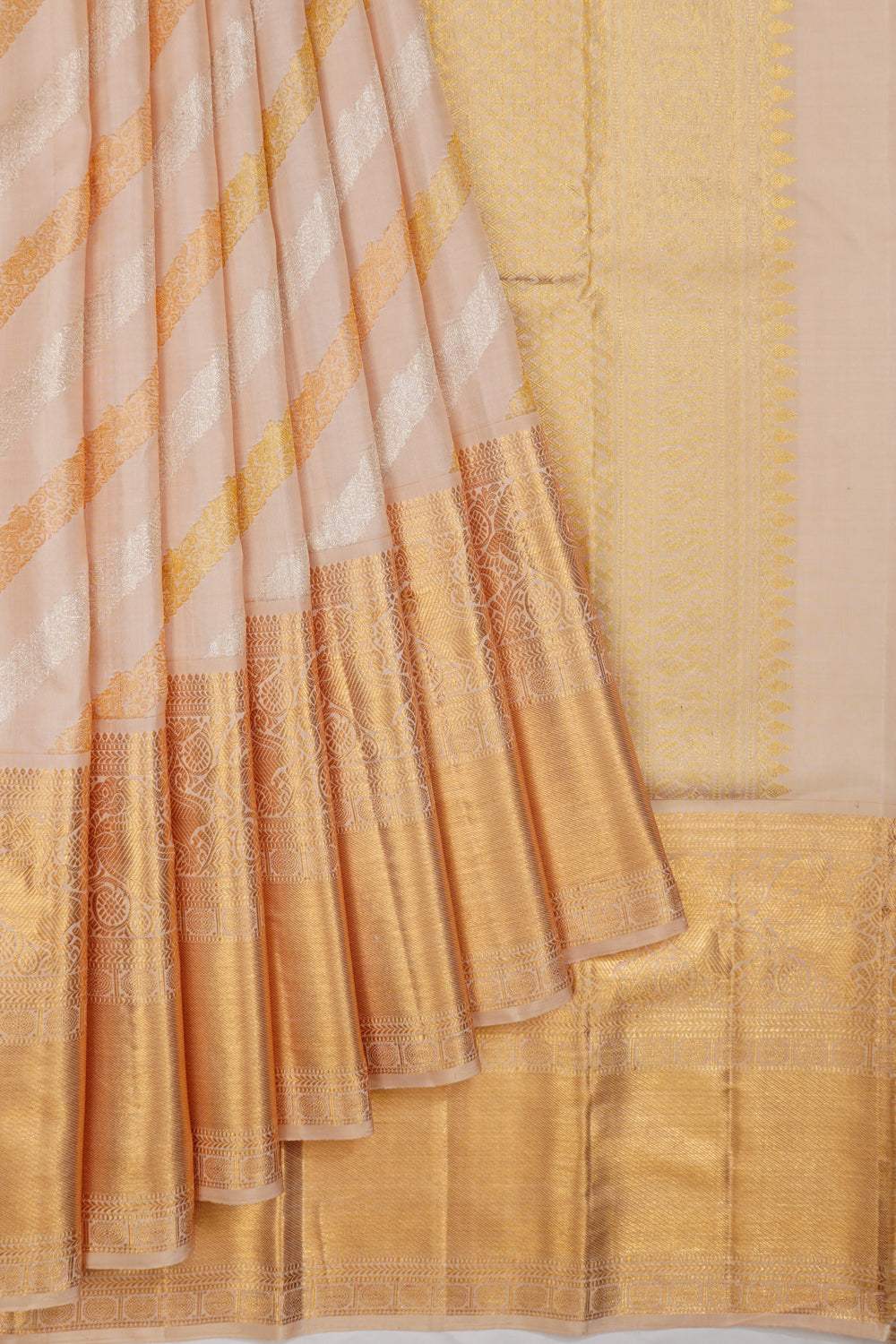 Kanchipuram Silk Leheriya Jaal Cream Saree