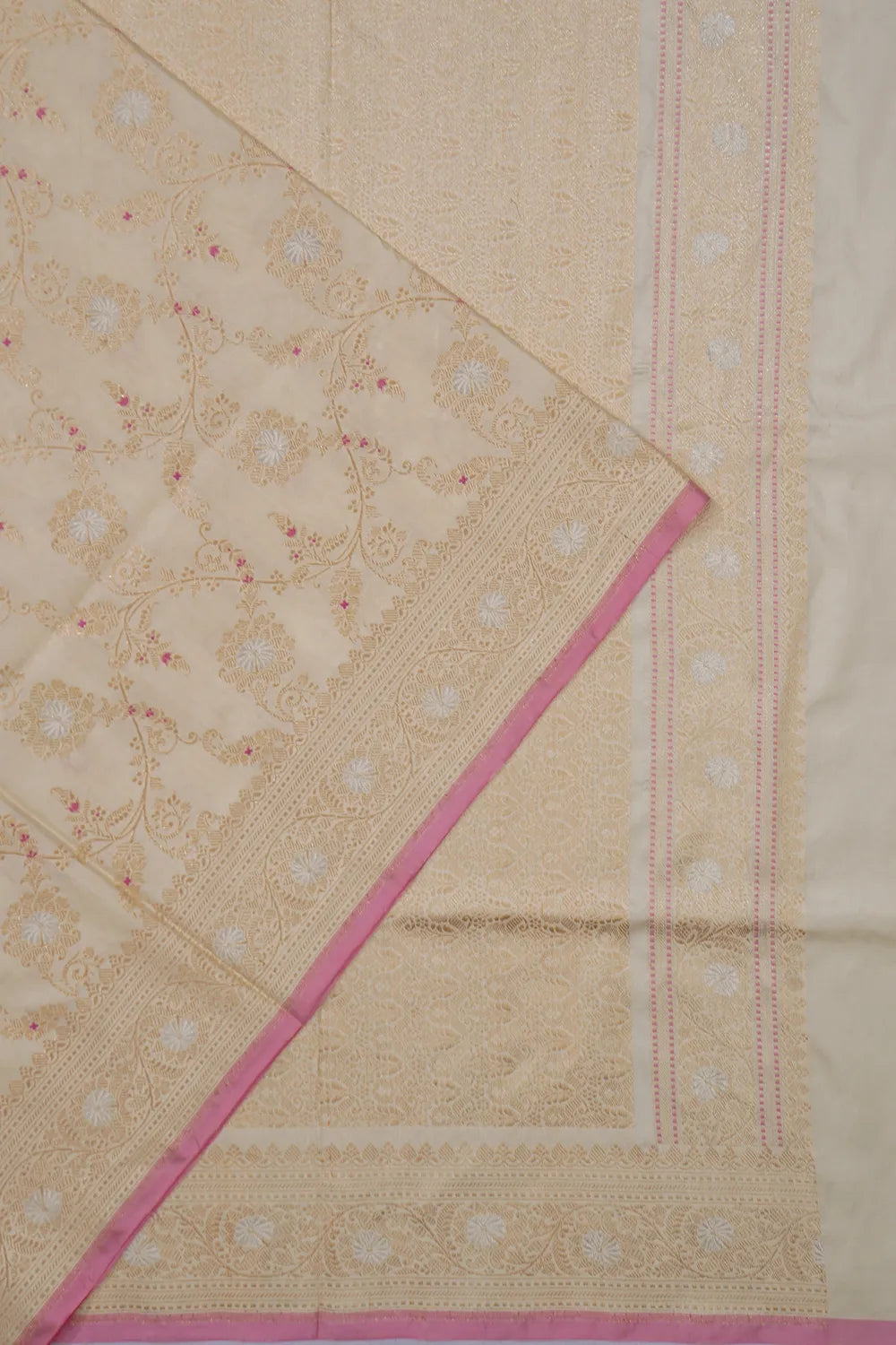 Banarasi Silk Kadwa Meenakari Jaal Cream Saree