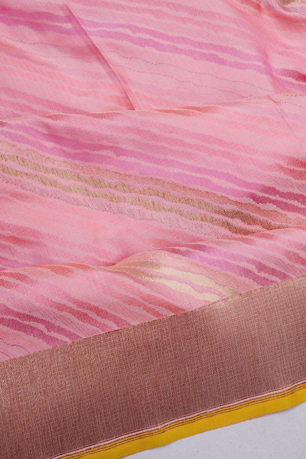 Banarasi Silk Diagonal Lines Baby Pink Saree