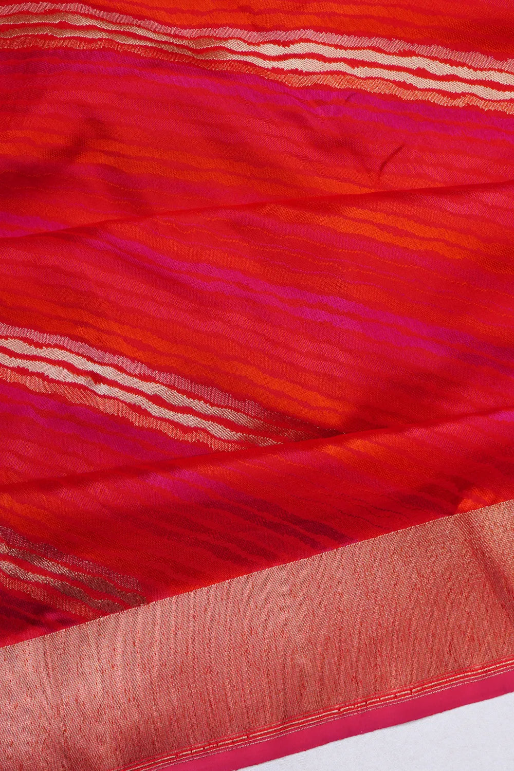 Banarasi Silk Diagonal Lines Red Saree