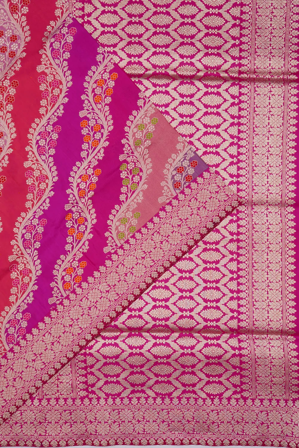 Banarasi Silk Leheriya Jaal Rangkat Pink Saree