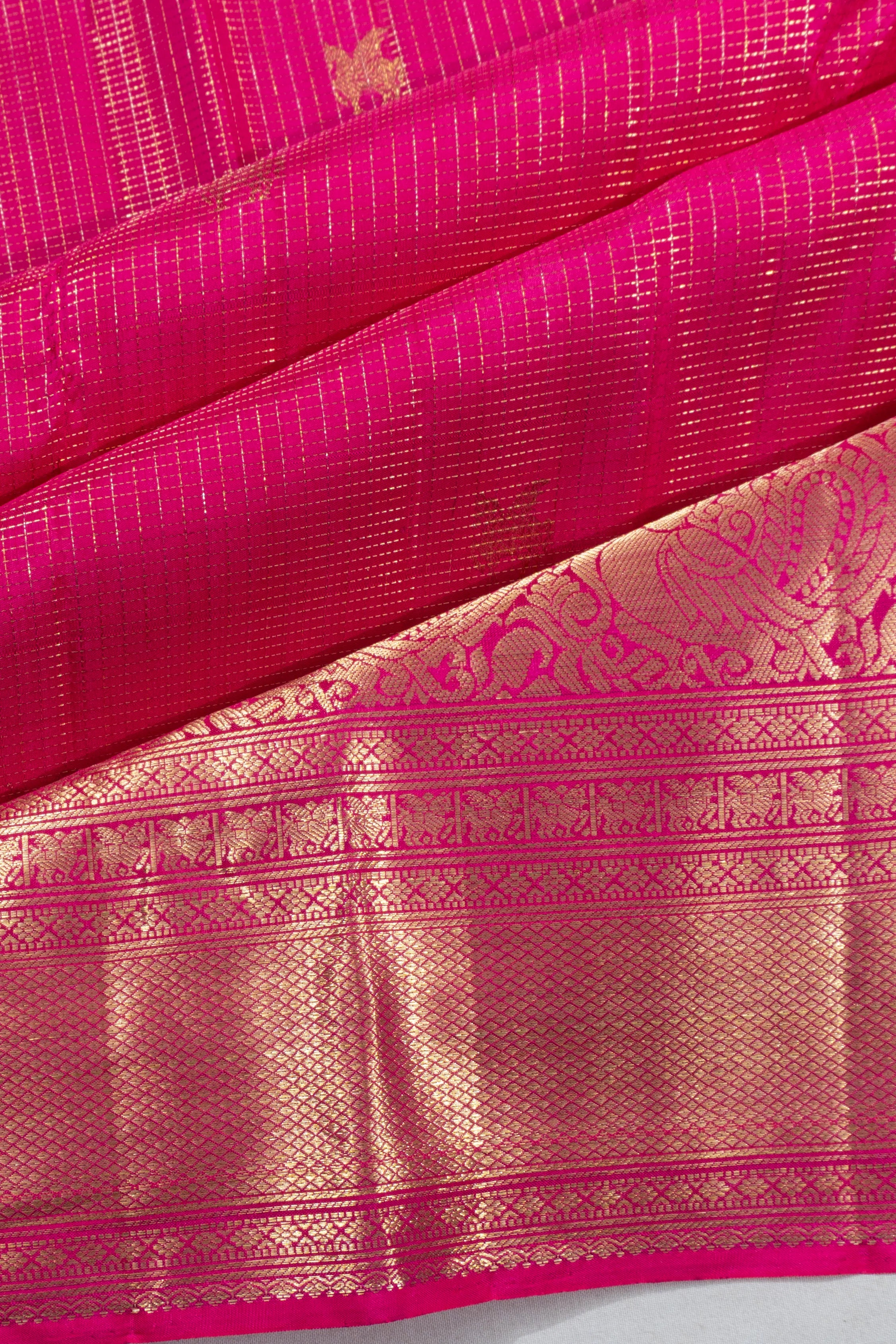 Kanchipuram Silk Checks And Butta Rani Pink Saree