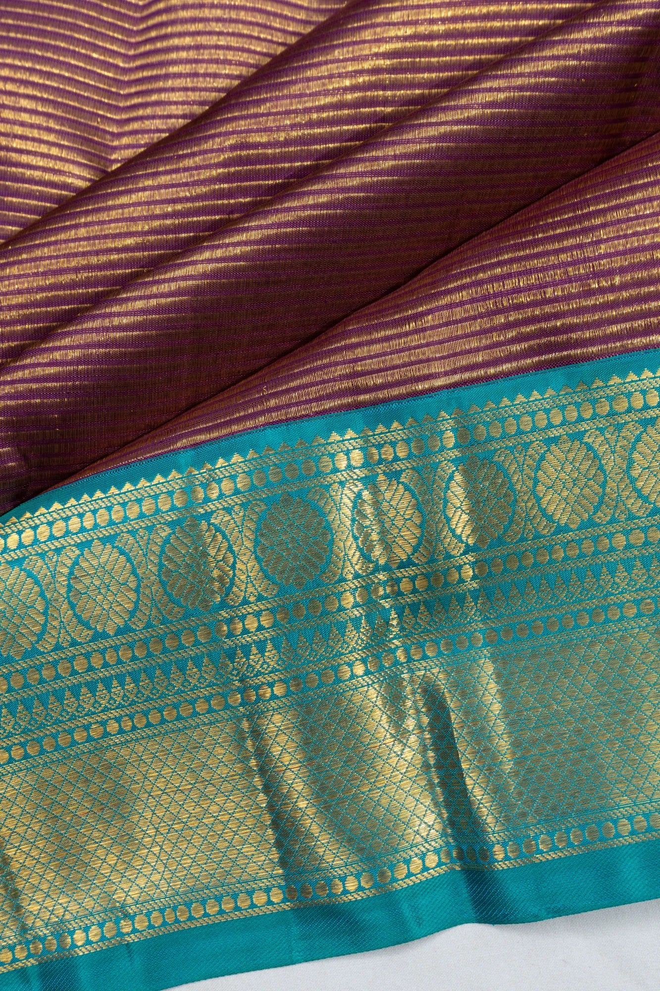 Kanchipuram Silk Oosi Lines Purple Saree
