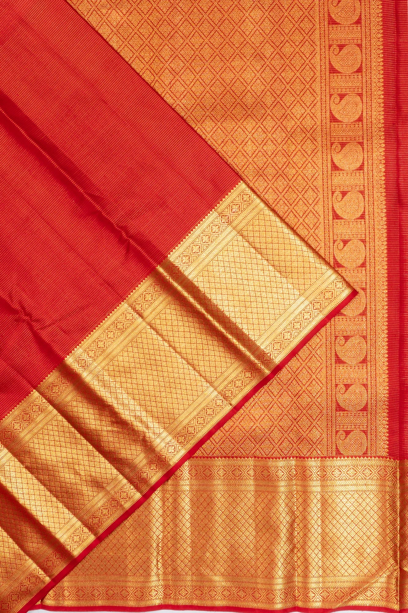 Kanchipuram Silk Oosi Lines Red Saree