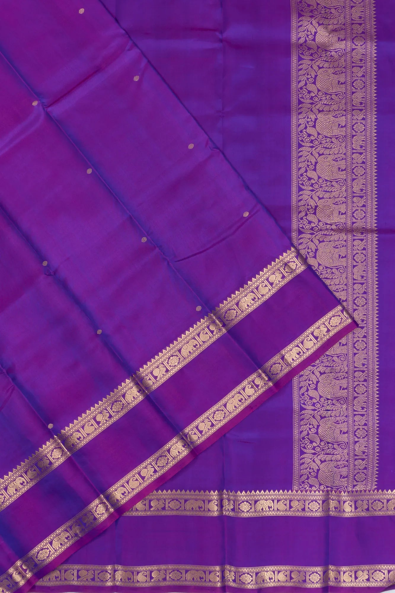 Classic Kanchipuram Silk Butta Violet Saree With Rettai Pettu Border
