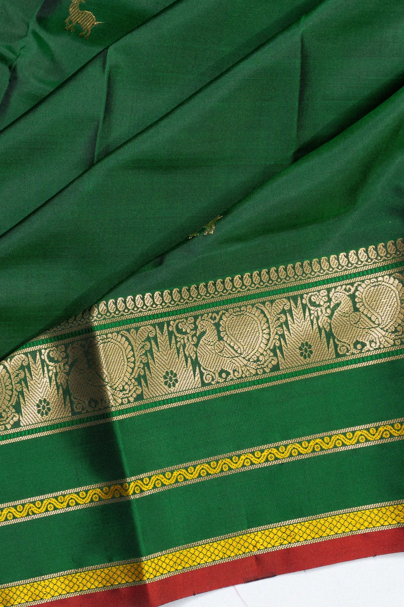 Classic Kanchipuram Silk Butta Dark Green Saree