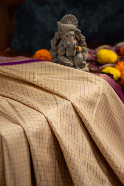 Classic Zero Zari Kanchipuram Silk Checks Lemon Yellow Saree