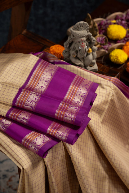 Classic Zero Zari Kanchipuram Silk Checks Lemon Yellow Saree