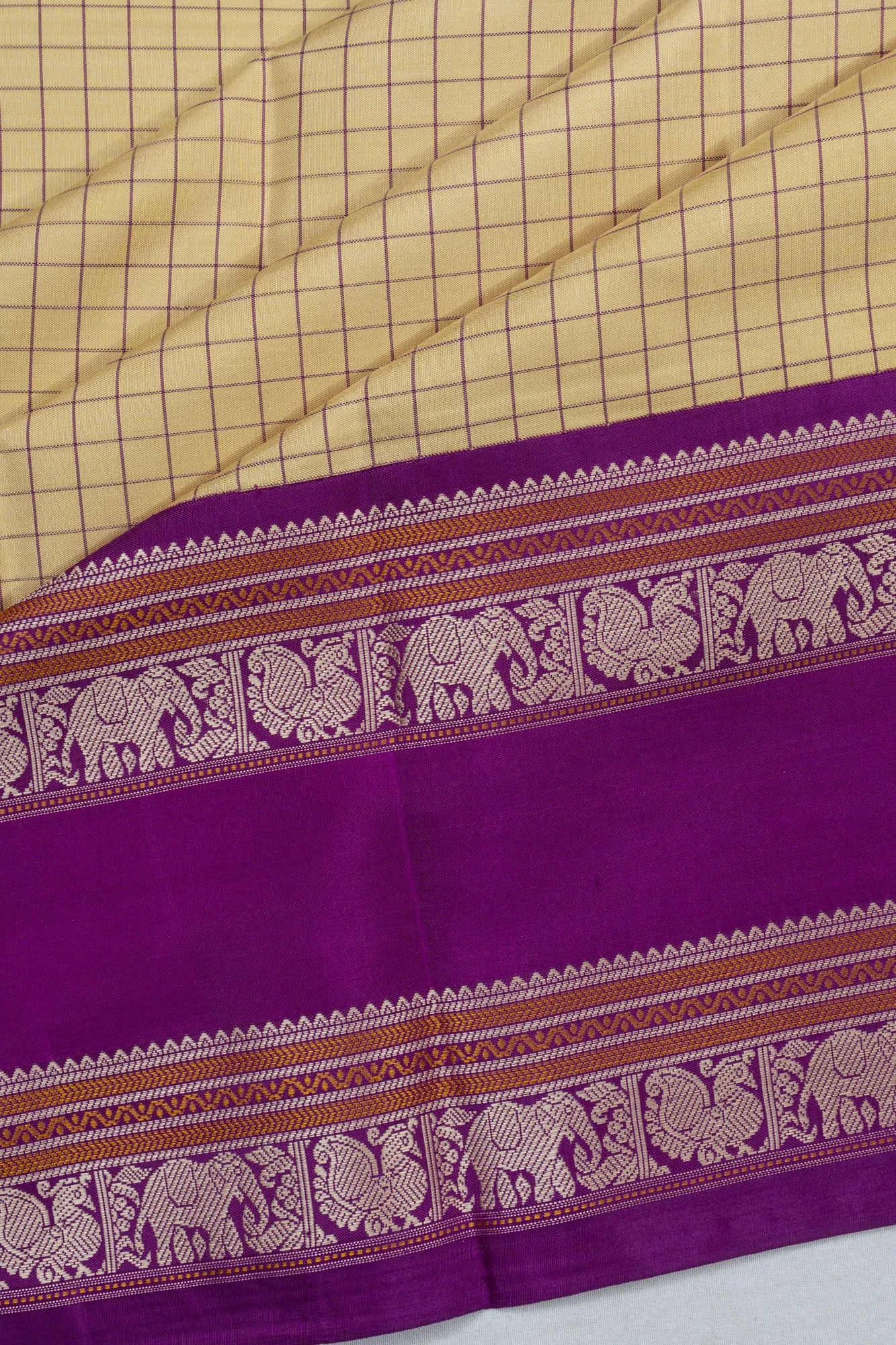 Classic Zero Zari Kanchipuram Silk Checks Lemon Yellow Saree