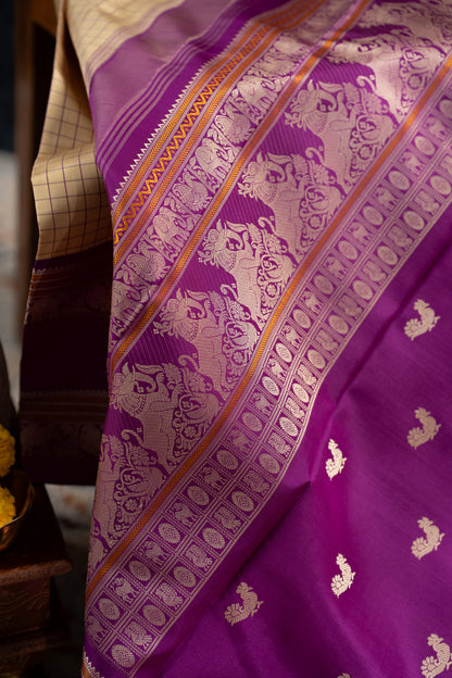 Classic Zero Zari Kanchipuram Silk Checks Lemon Yellow Saree