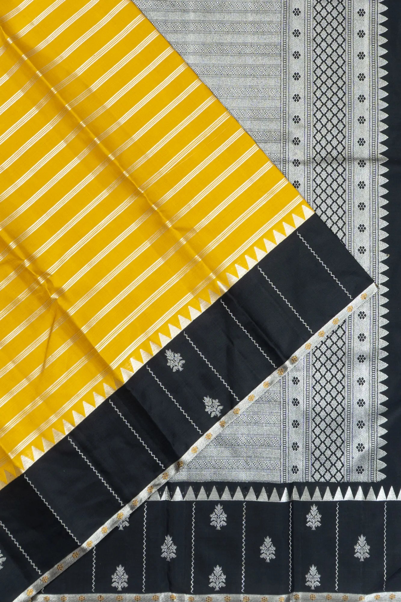 Kanchipuram Silk Lines Yellow Saree