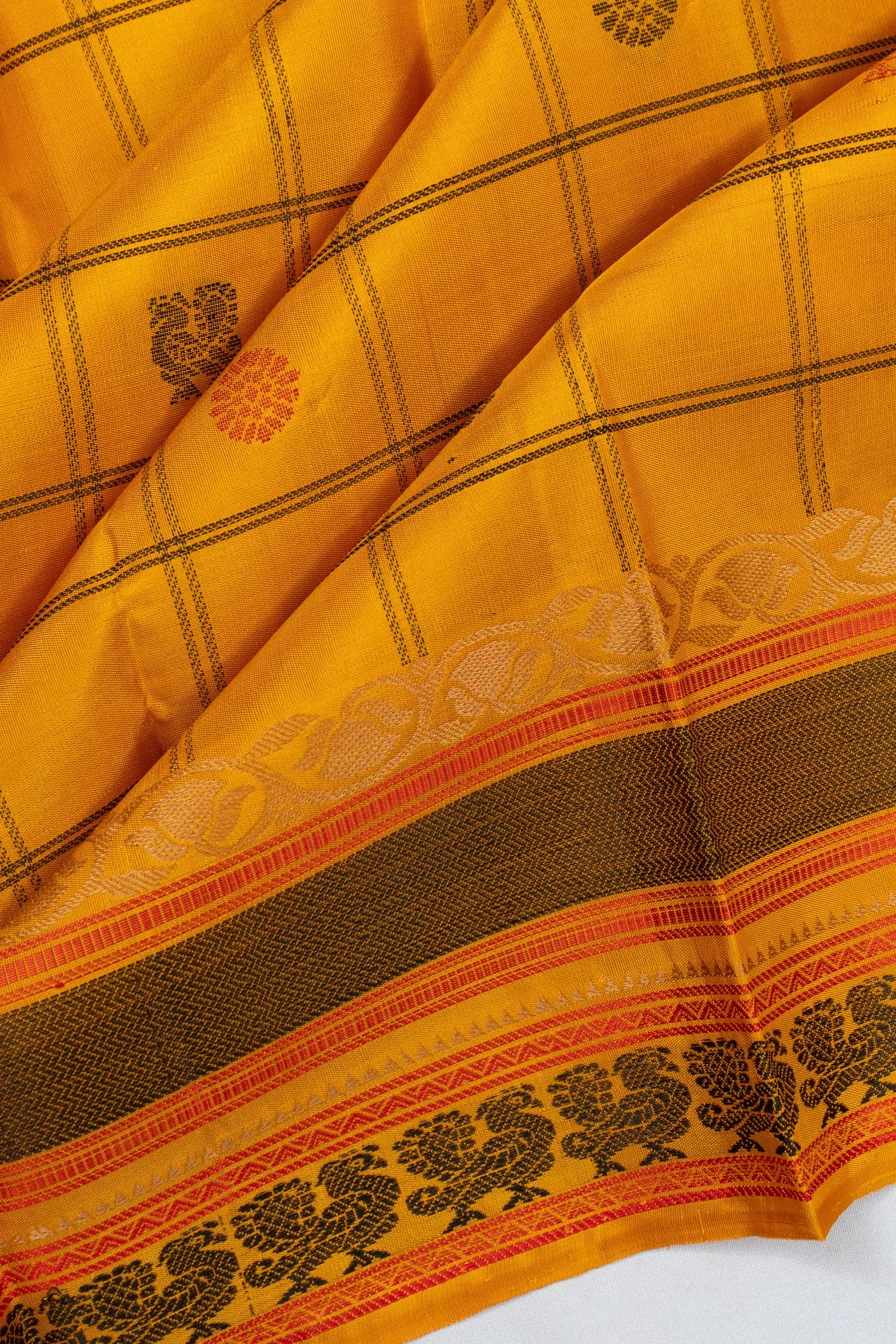 Classic Zero Zari Kanchipuram Silk Checks And Butta Yellow Saree