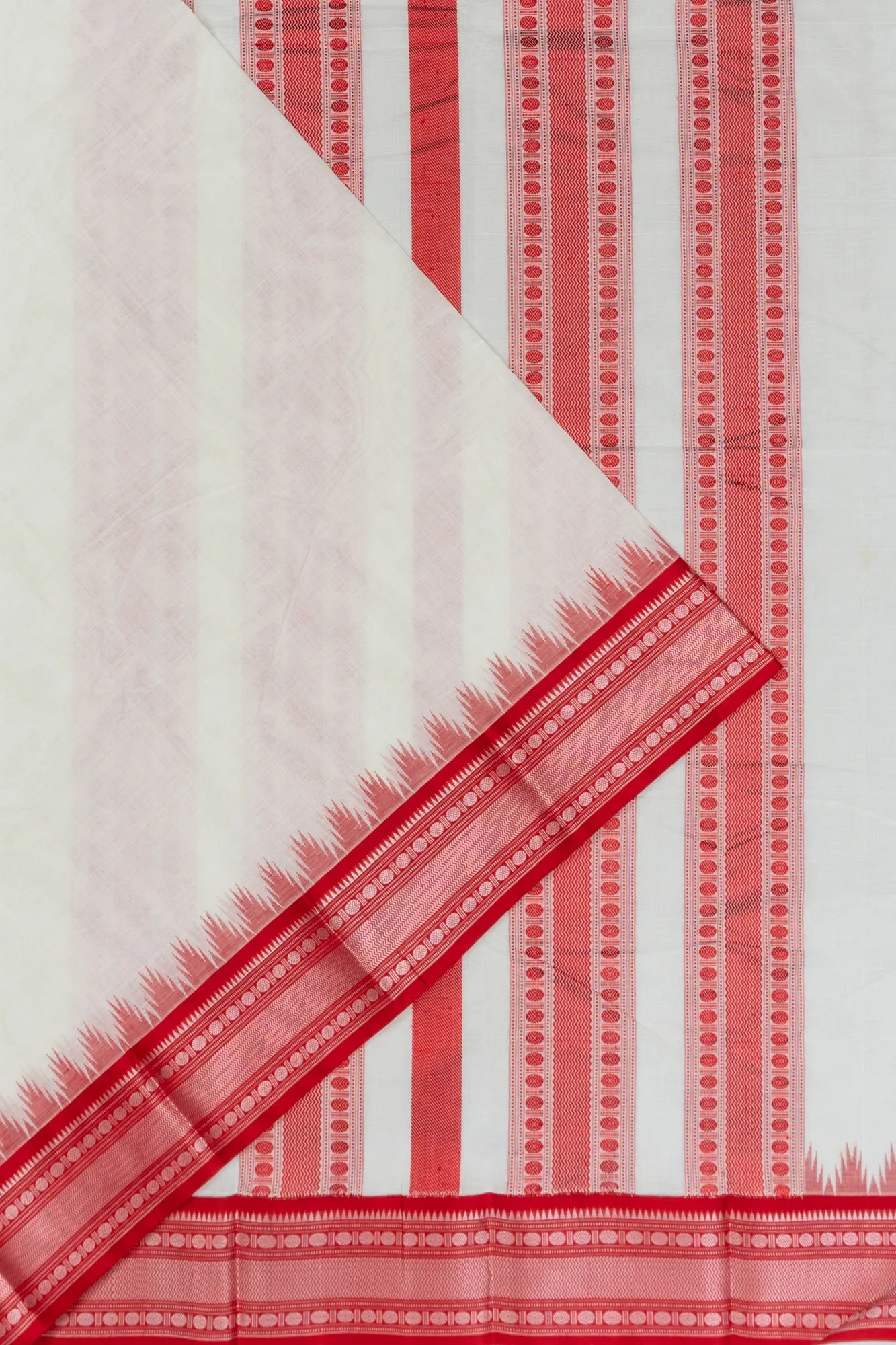 Chettinad Cotton Plain White Saree