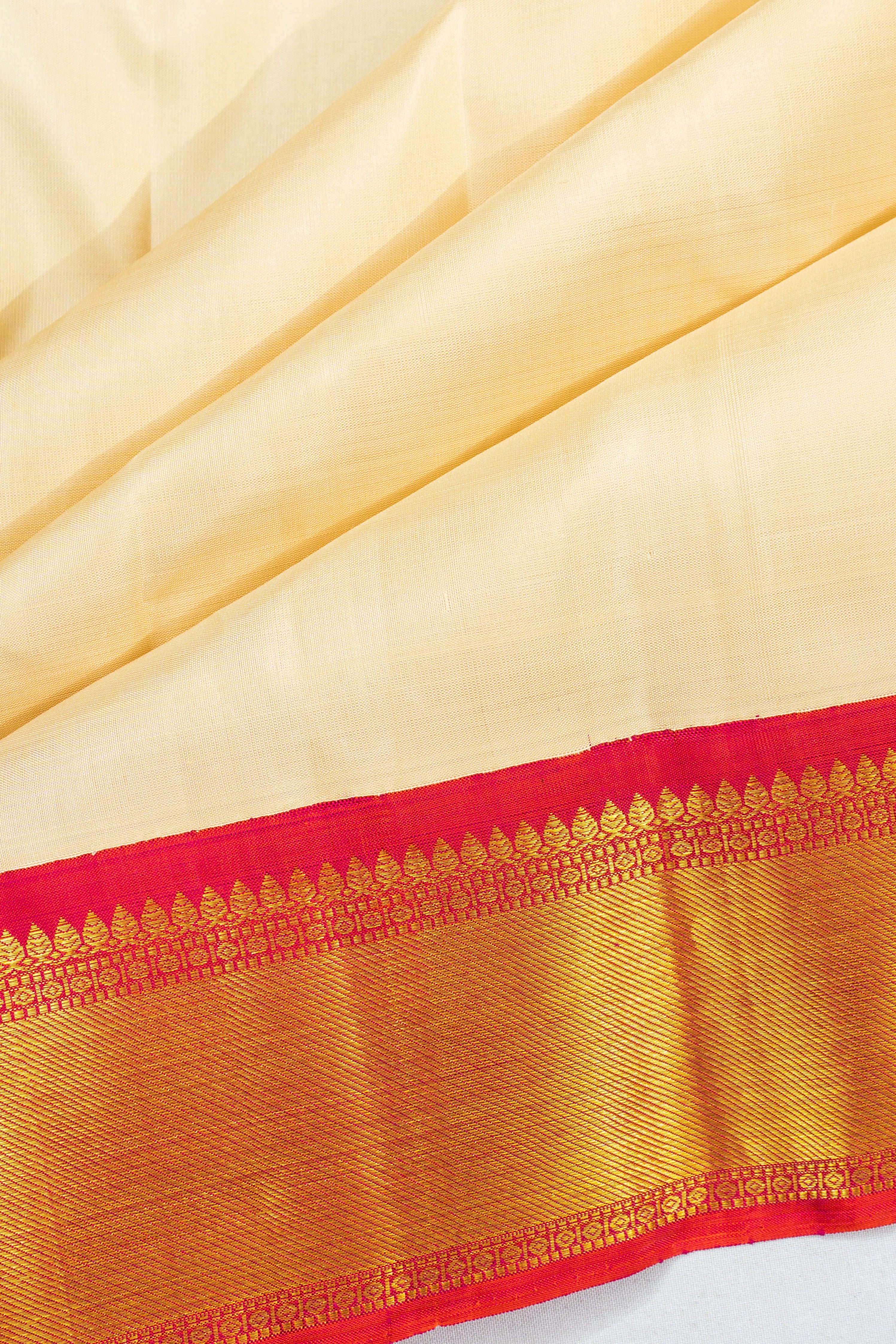 Classic Kanchipuram Silk Plain Cream Saree