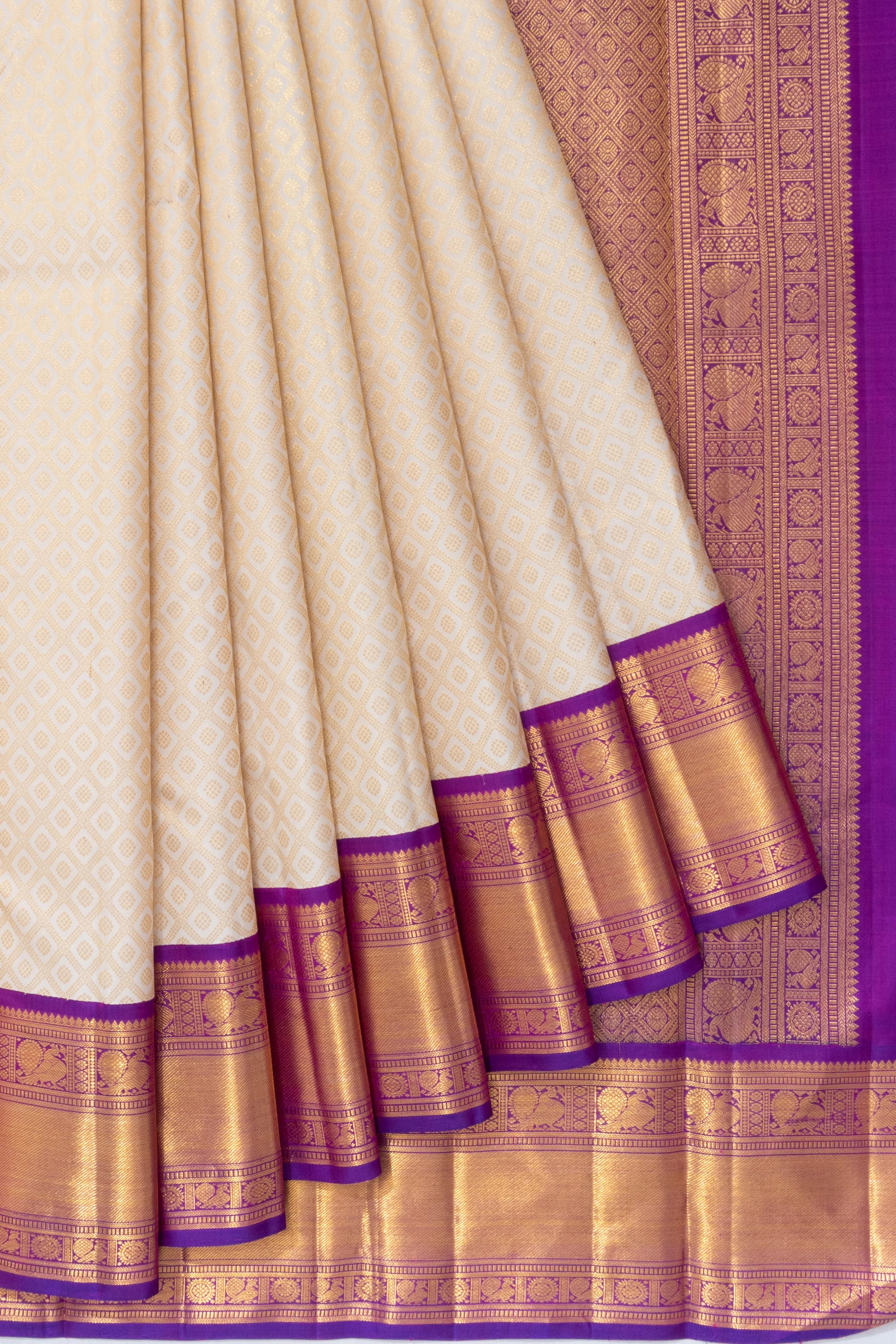 Kanchipuram Silk Criss Cross Checks And Butta Off White Saree