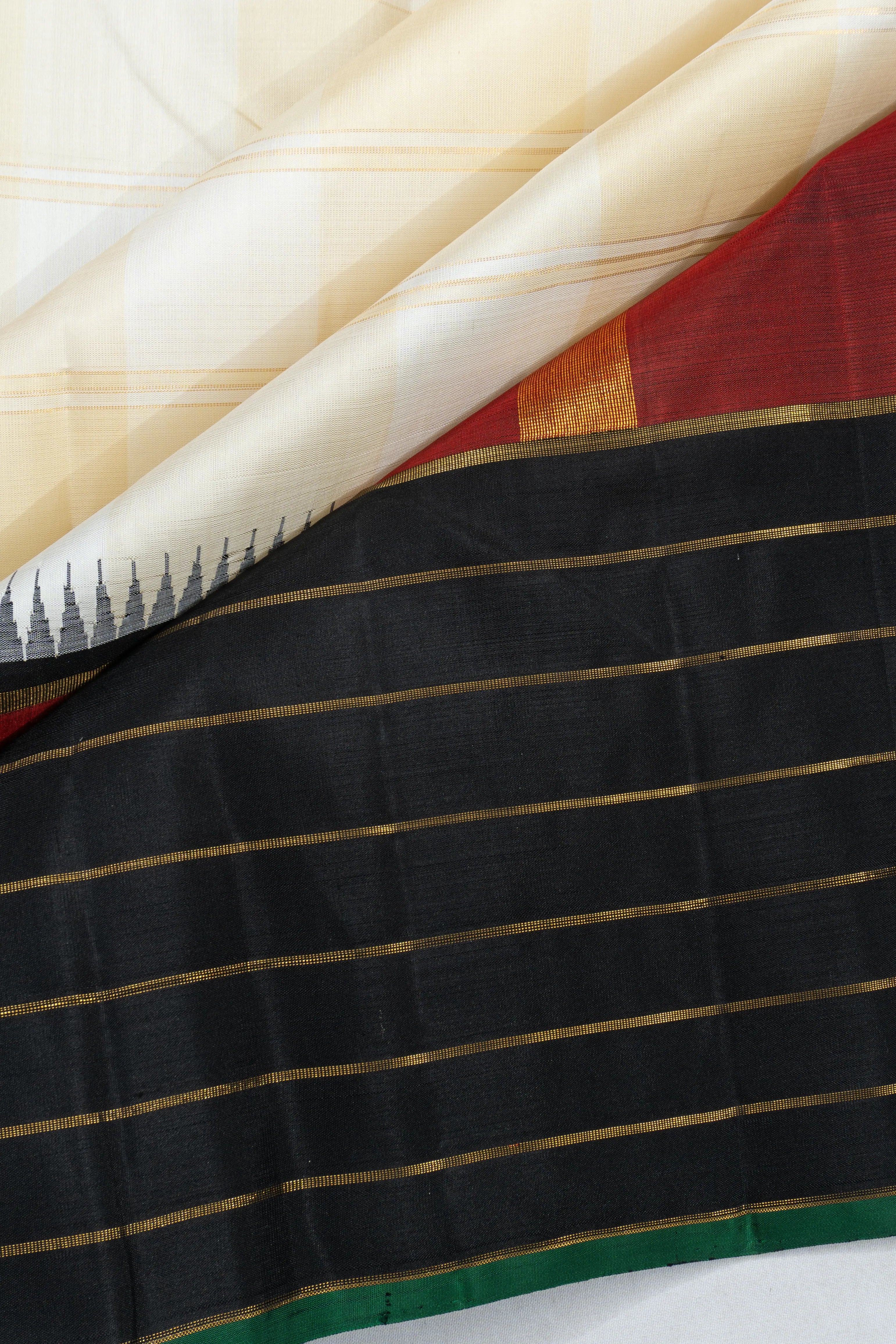 Classic Kanchipuram Silk Horizontal Lines White Saree