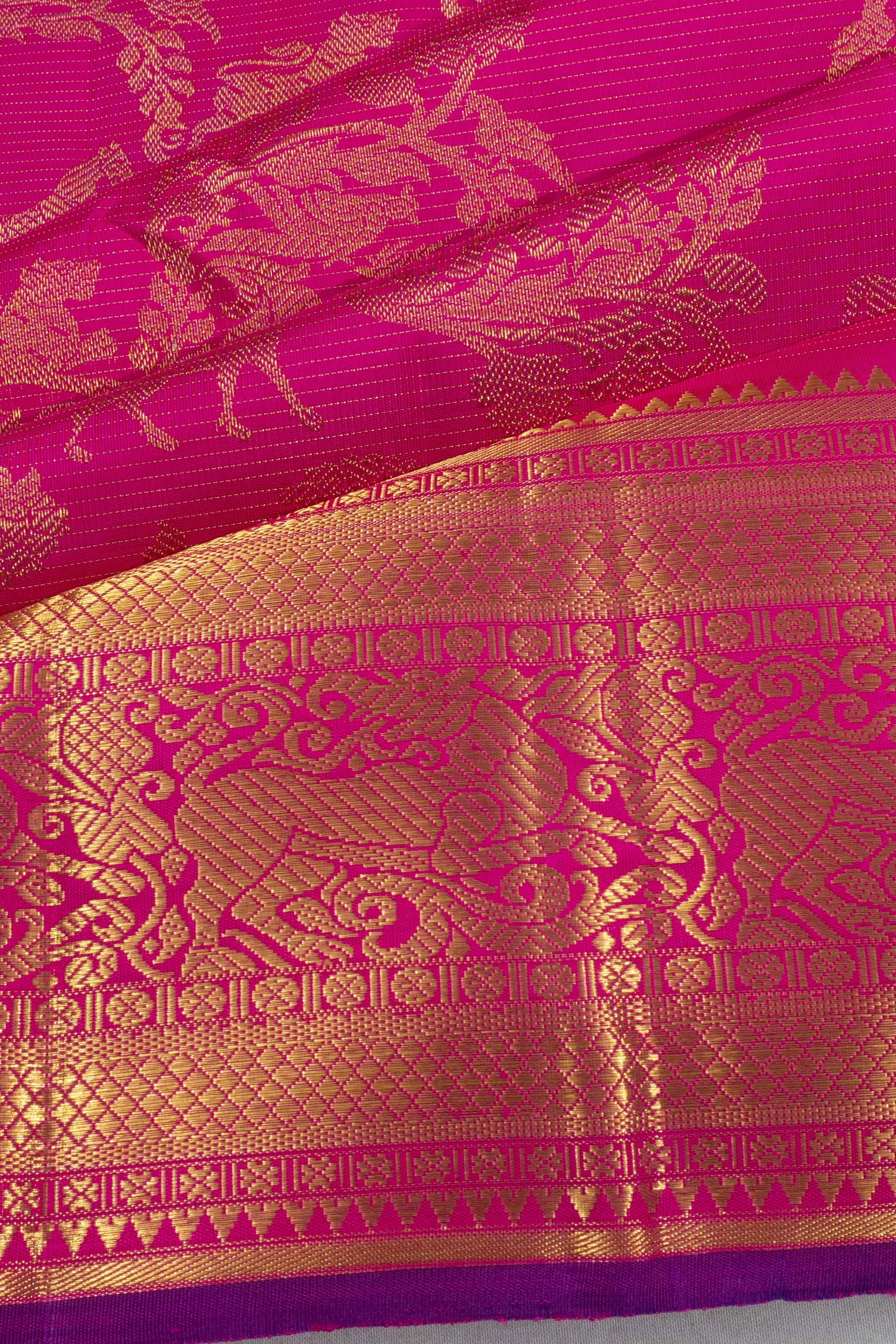 Kanchipuram Silk Oosi Lines And Jaal Pink Saree