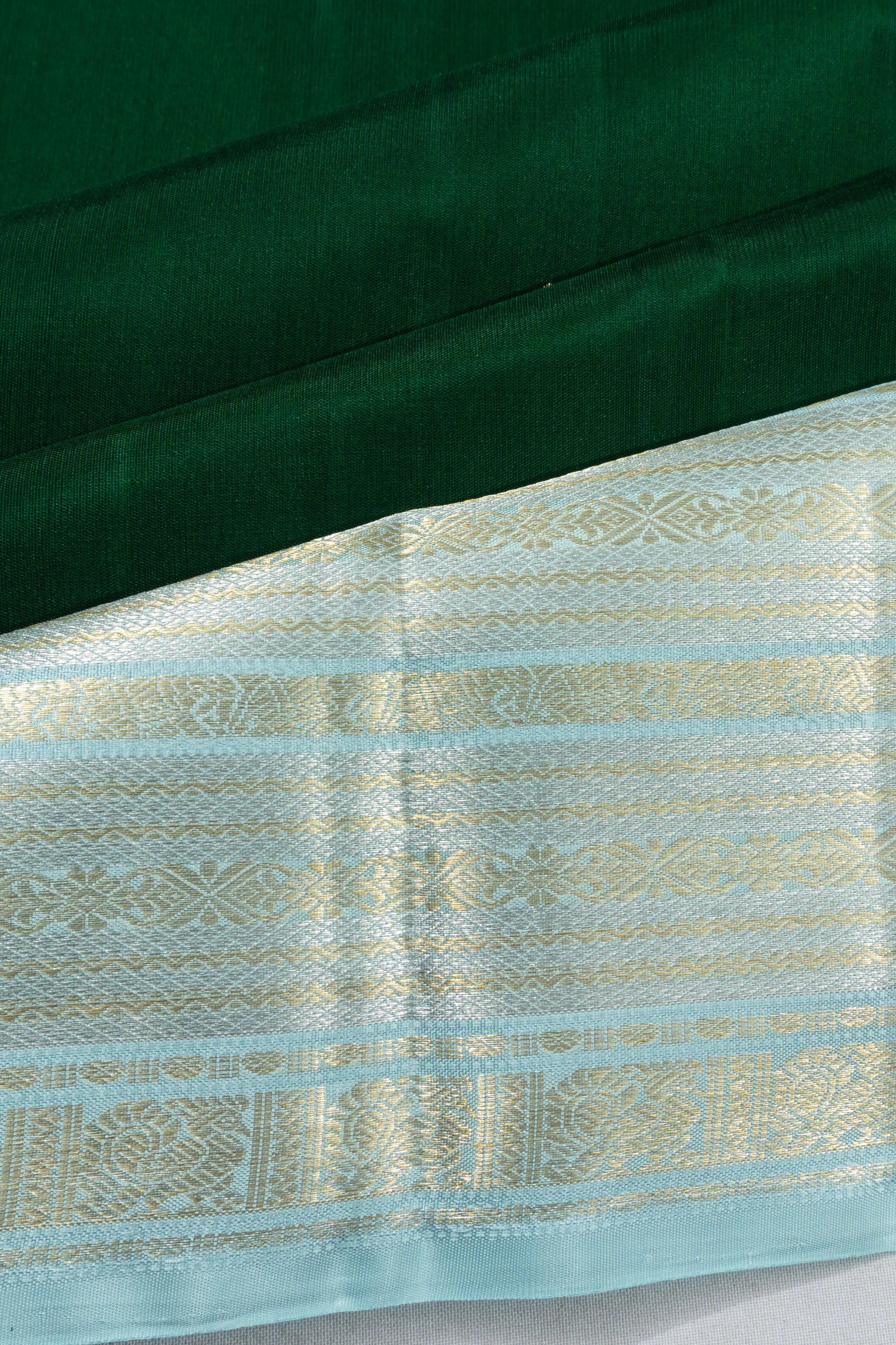Kanchipuram Silk Butta Bottle Green Saree