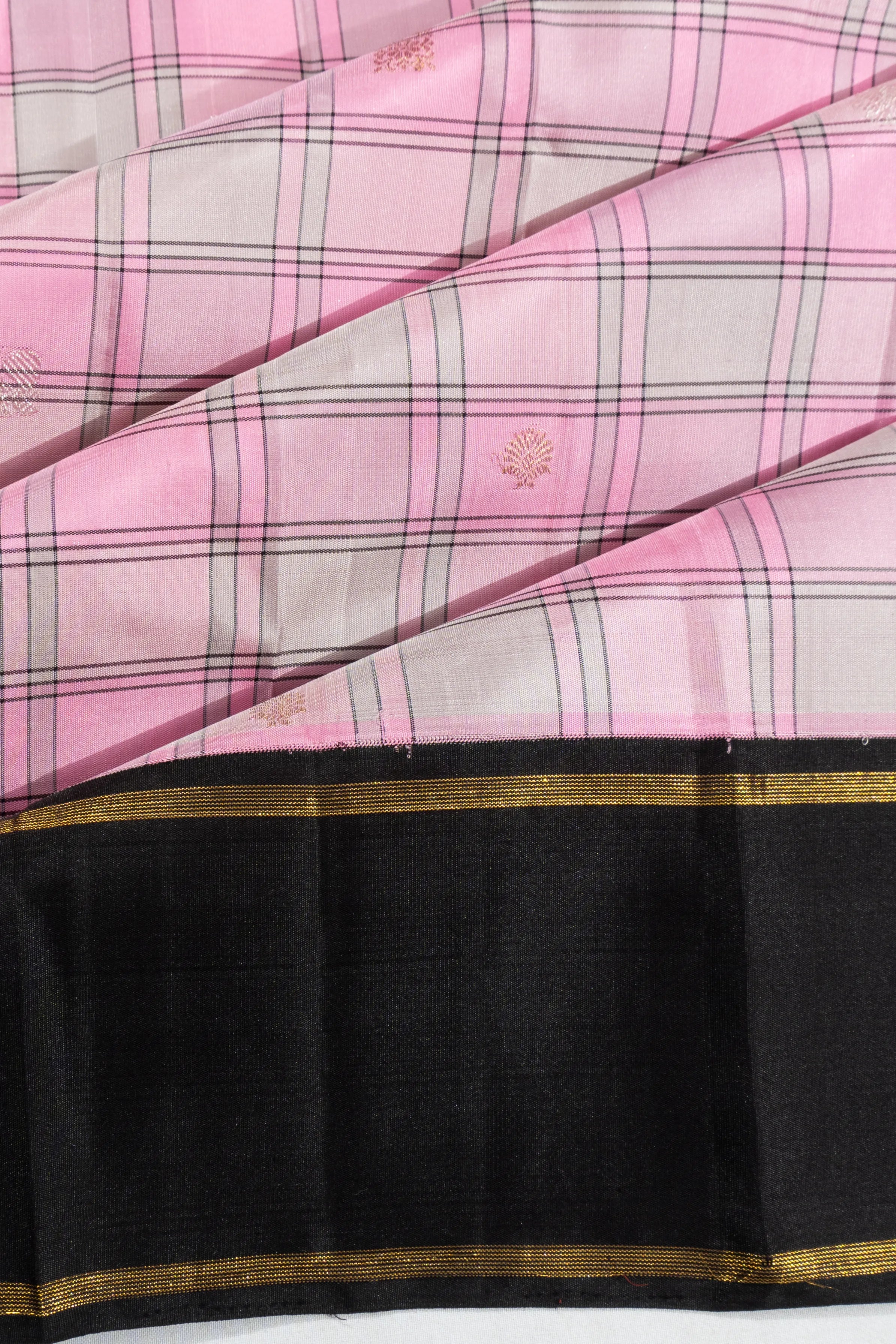 Kanchipuram Silk Checks And Butta Baby Pink Saree