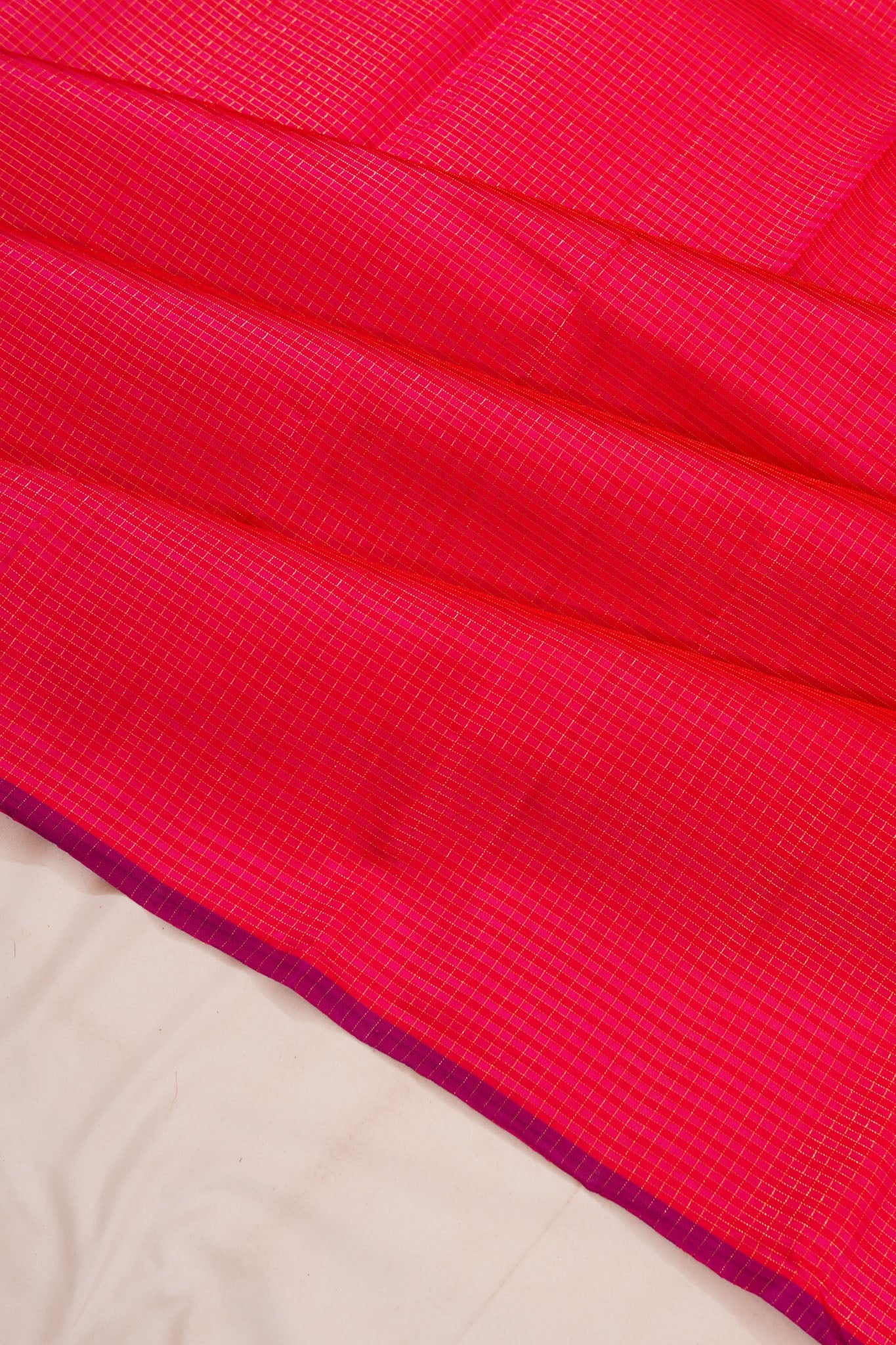 Taranga Kanchi Silk Checks Reddish Pink Saree