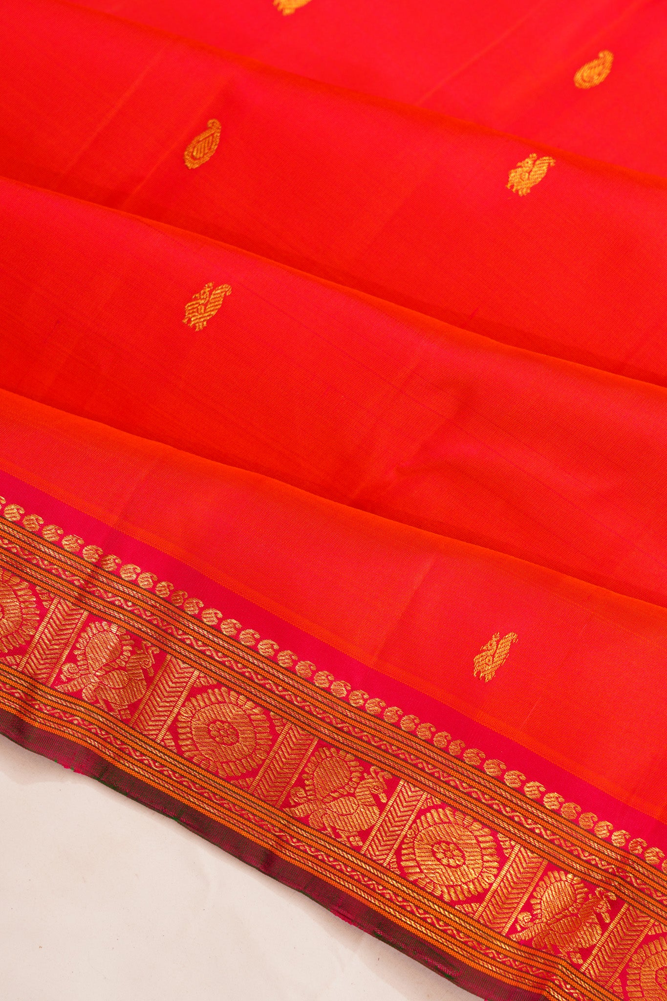 Kanchipuram Silk Butta Red Saree