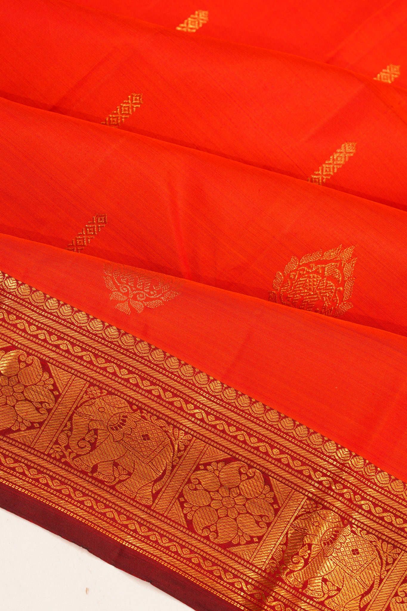 Kanchipuram Silk Butta Red Saree