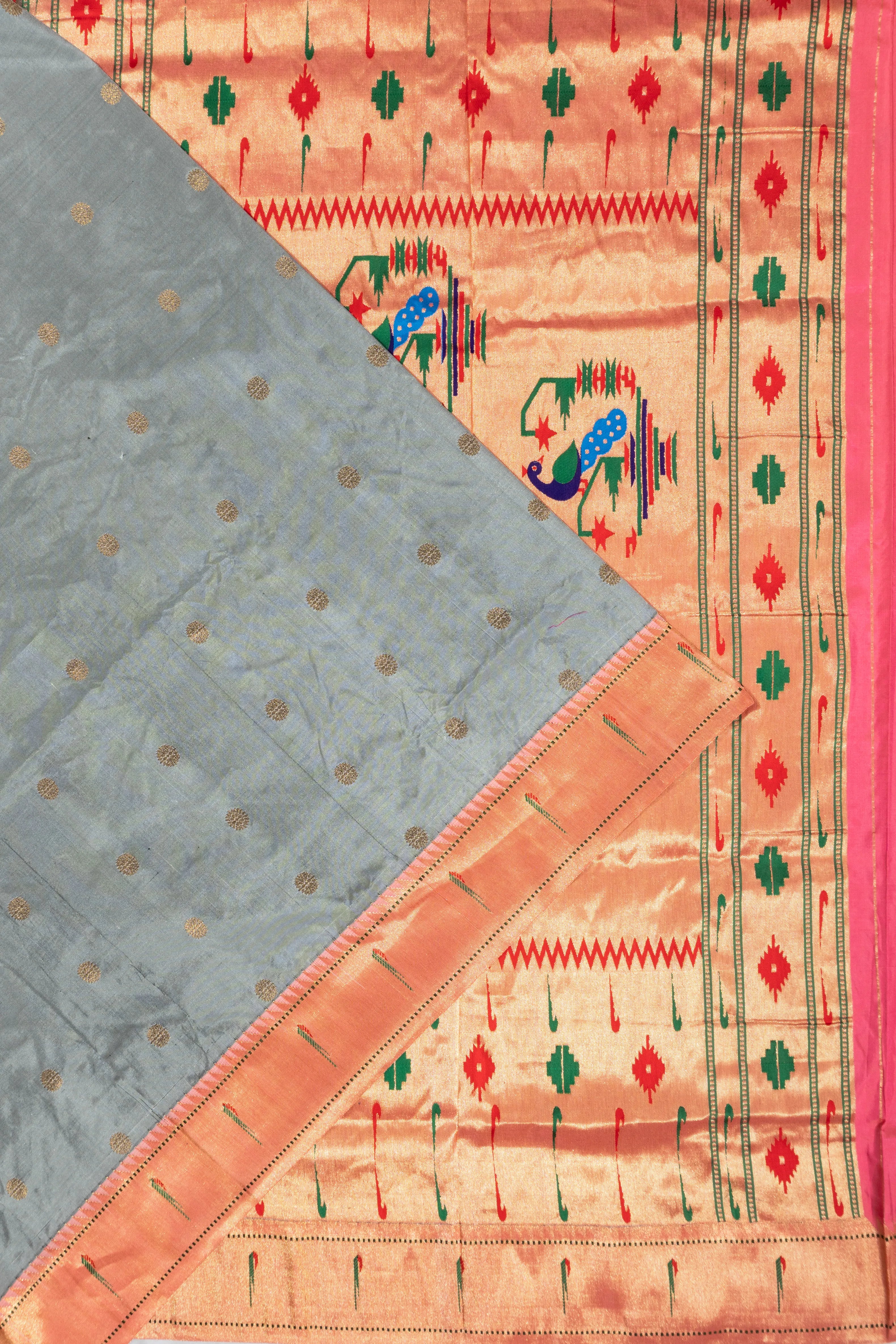 Muniya Silk Butta Grey Saree