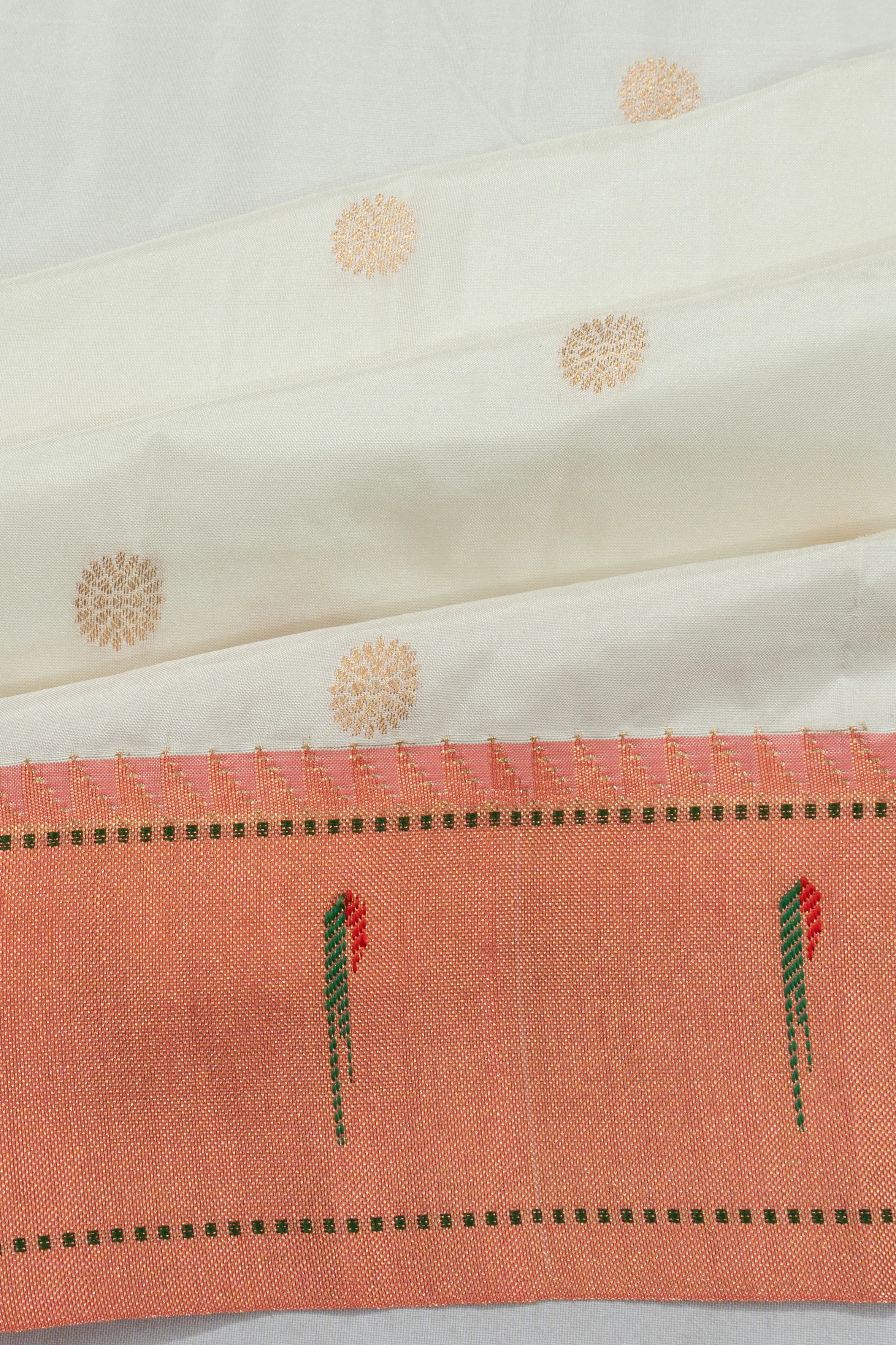 Muniya Silk Butta White Saree