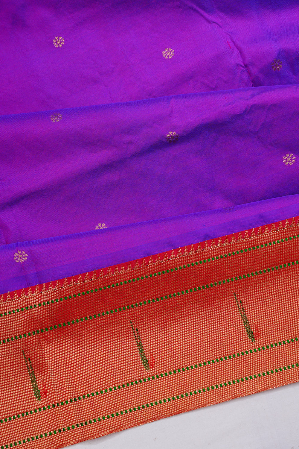 Muniya Silk Butta Violet Saree