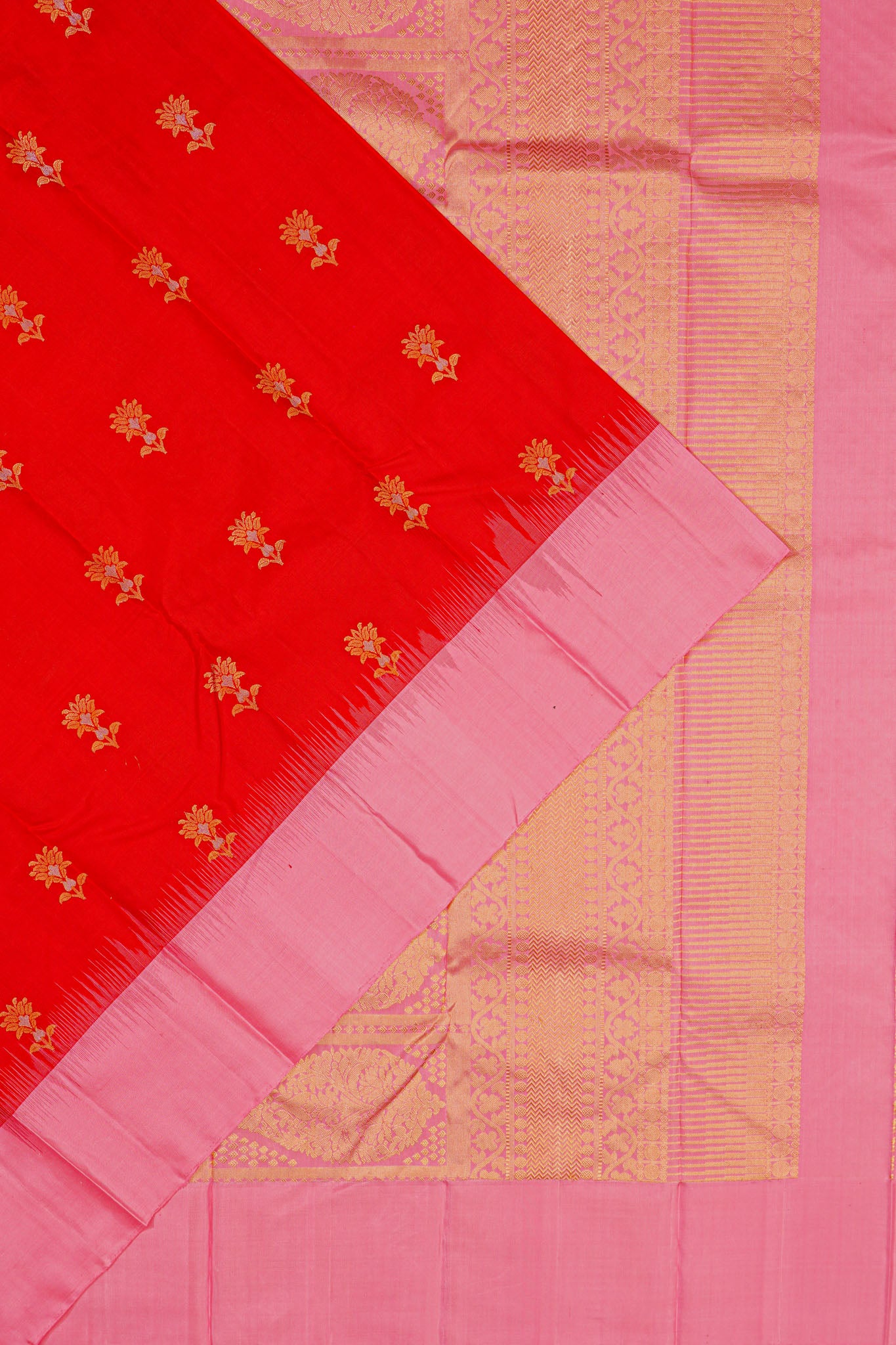 Taranga Kanchi Silk Butta Red Saree