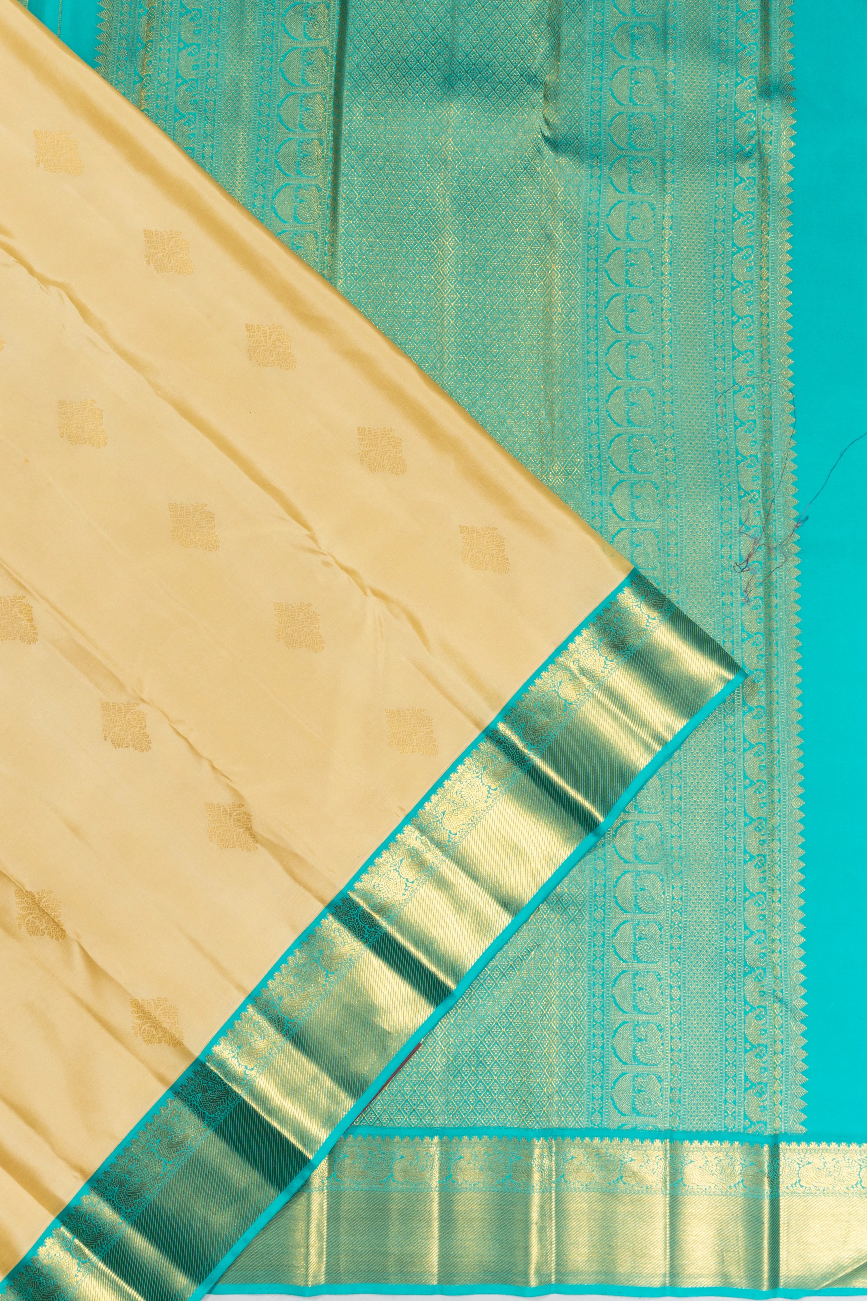 Classic Kanchipuram Silk Butta Cream Saree