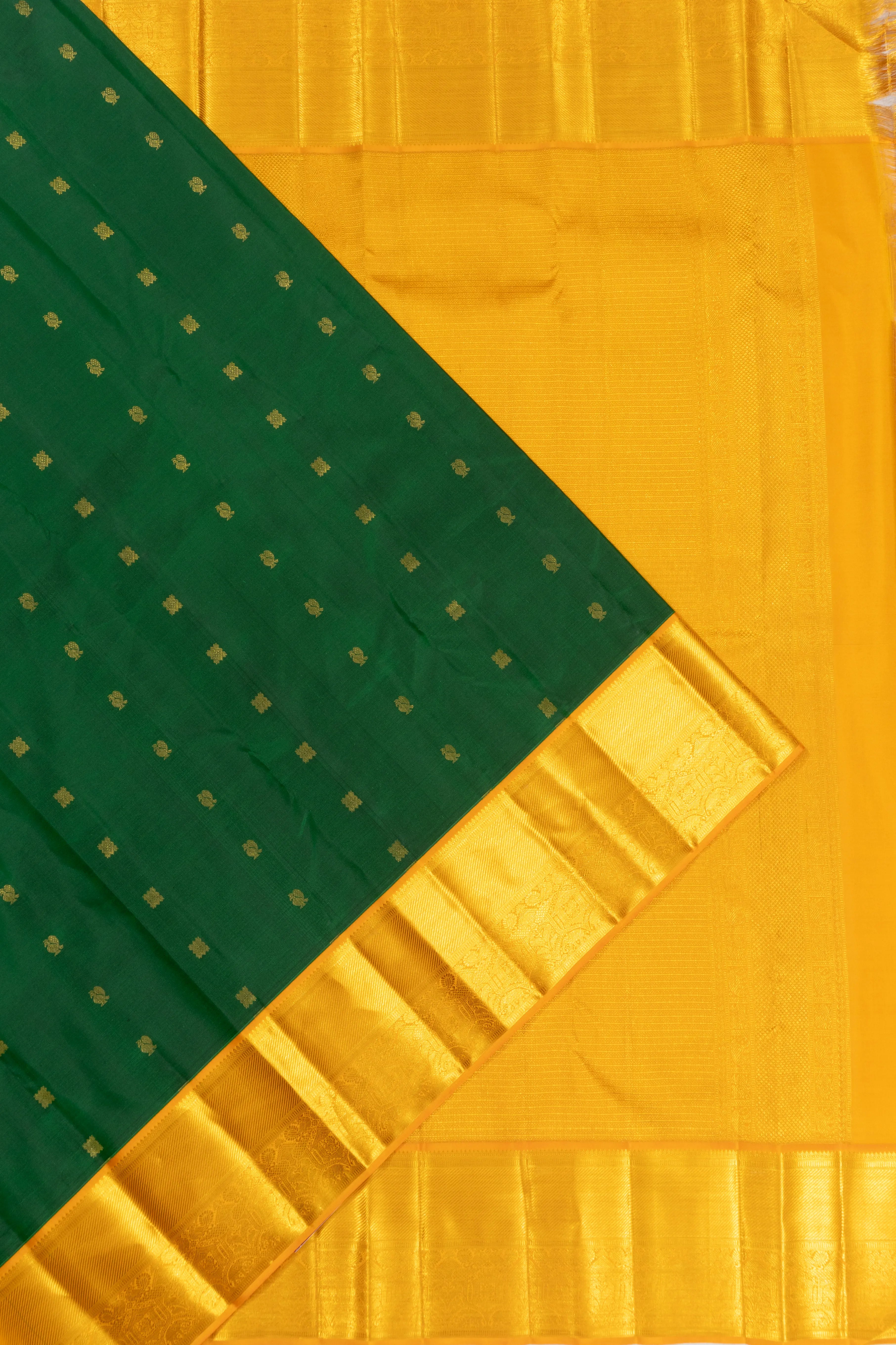 Classic Kanchipuram Silk Butta Dark Green Saree