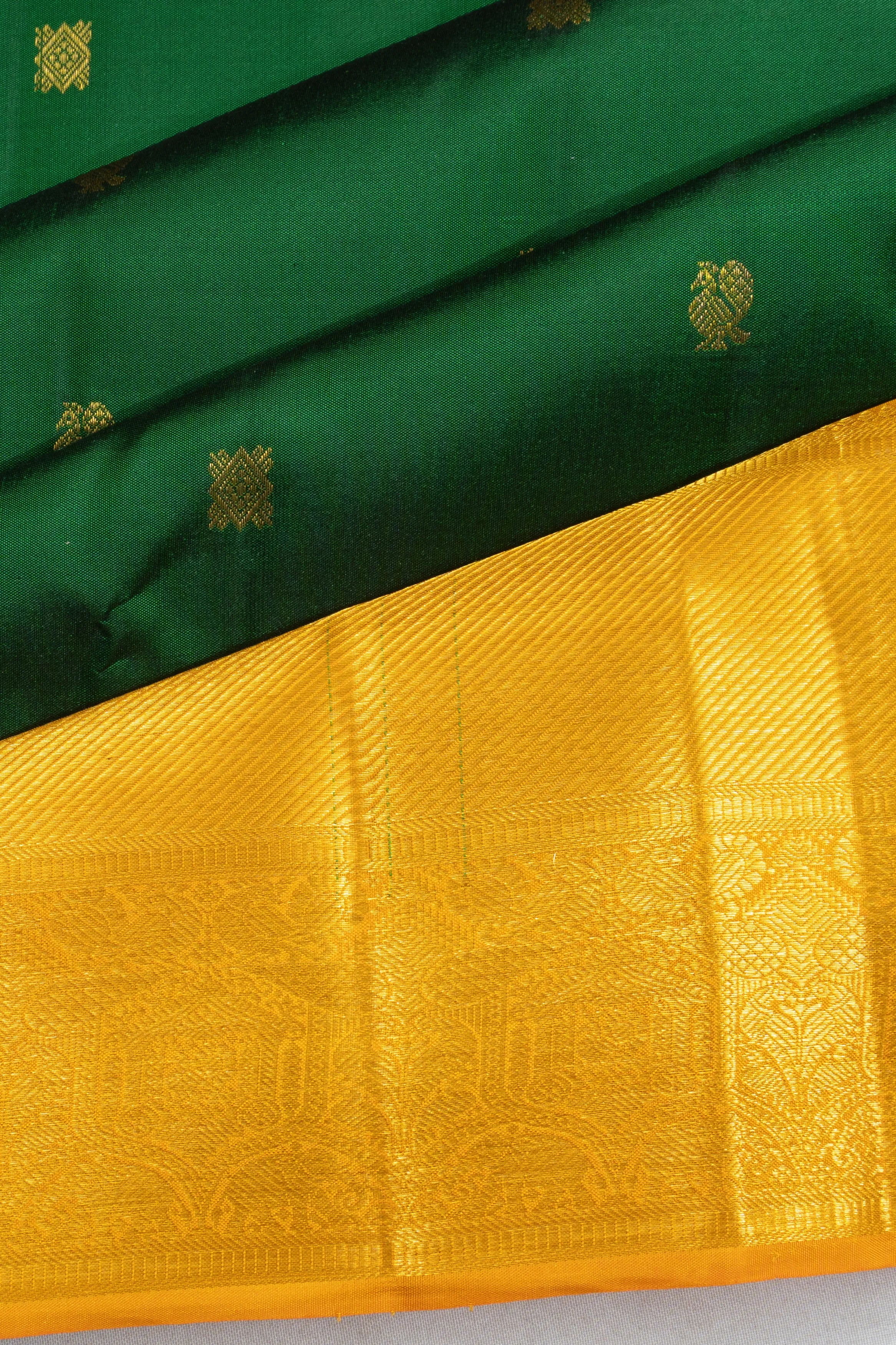 Classic Kanchipuram Silk Butta Dark Green Saree