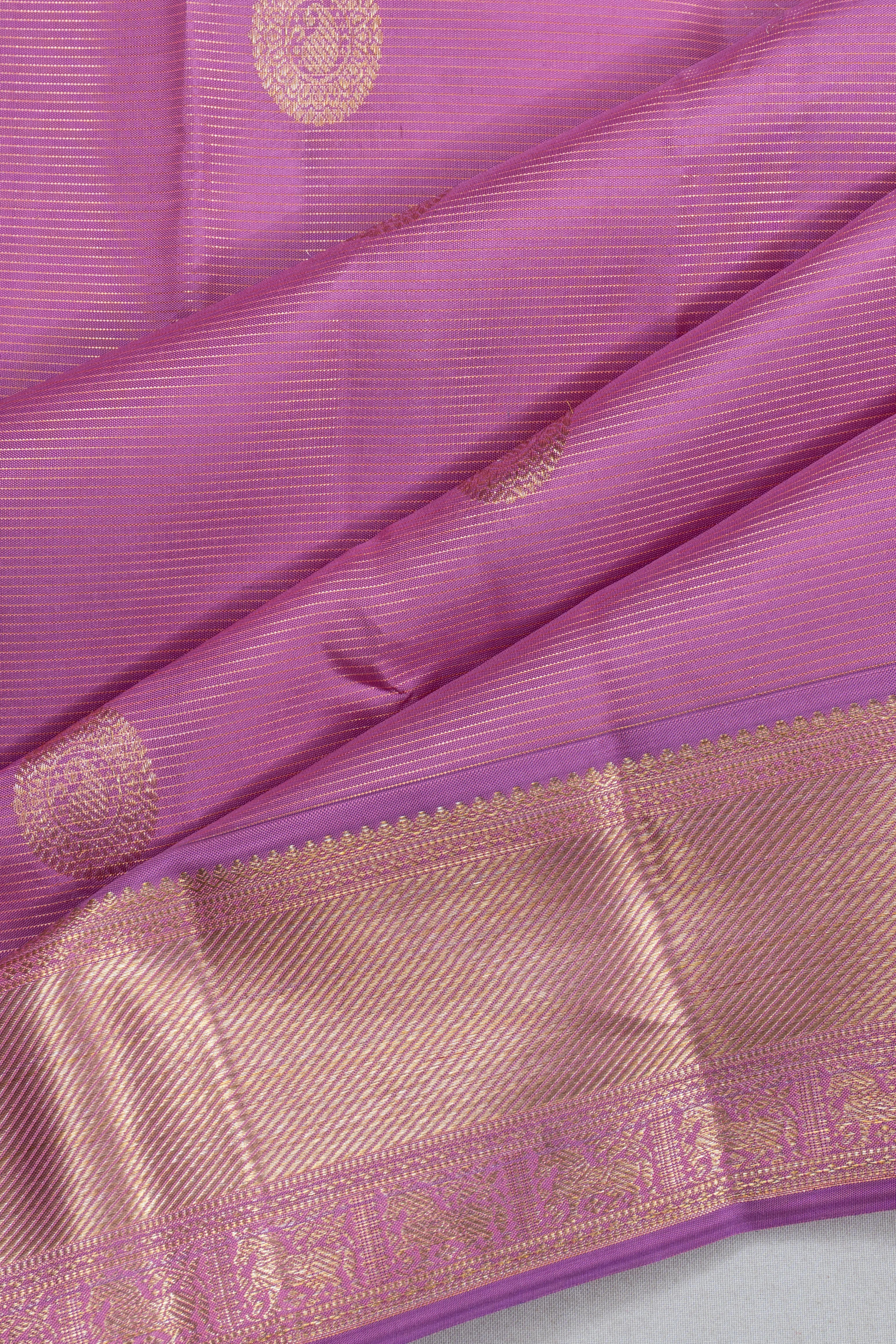 Kanchipuram Silk Oosi Lines And Butta Pink Saree