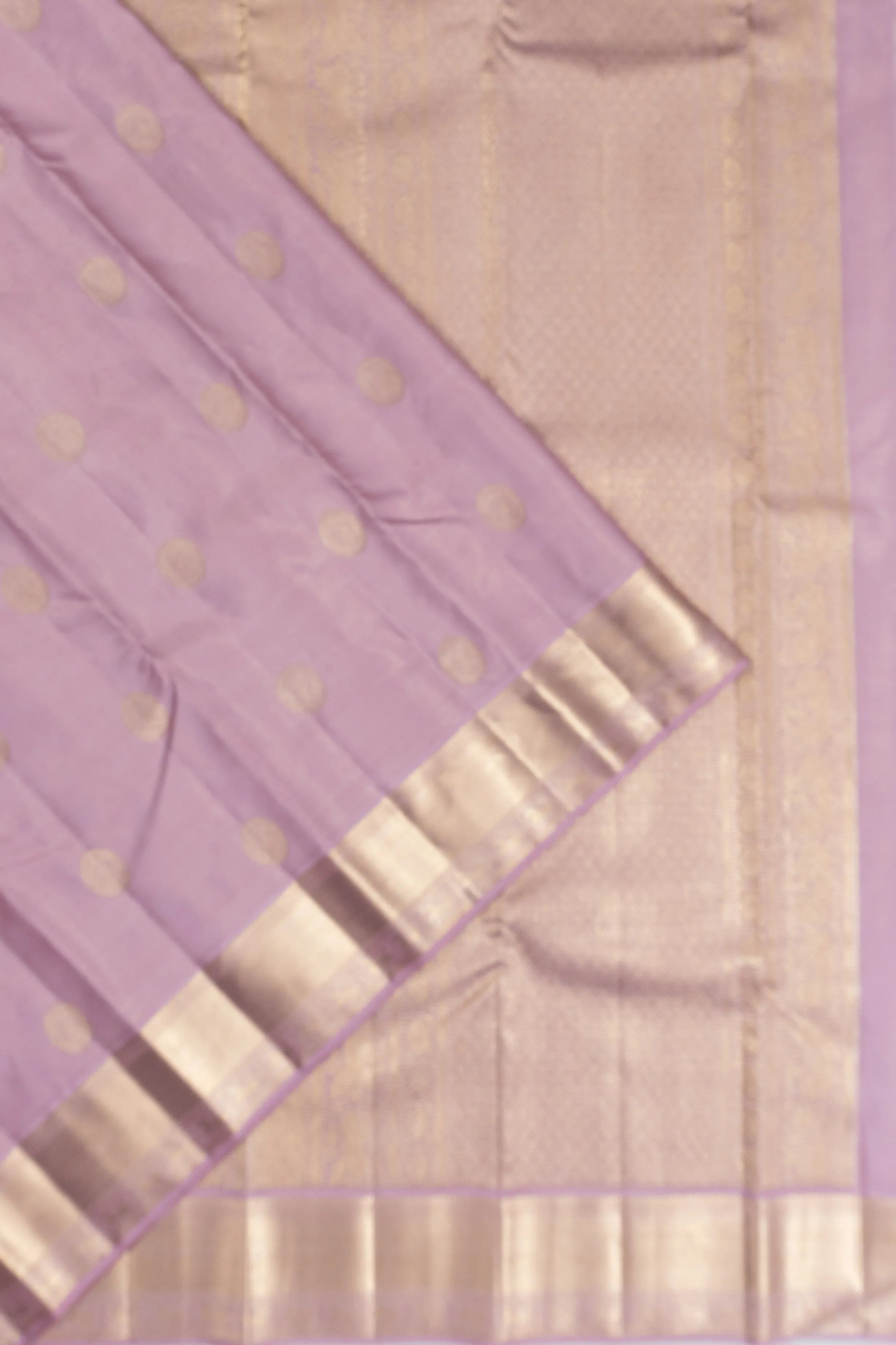Kanchipuram Silk Oosi Lines And Butta Lavender Saree