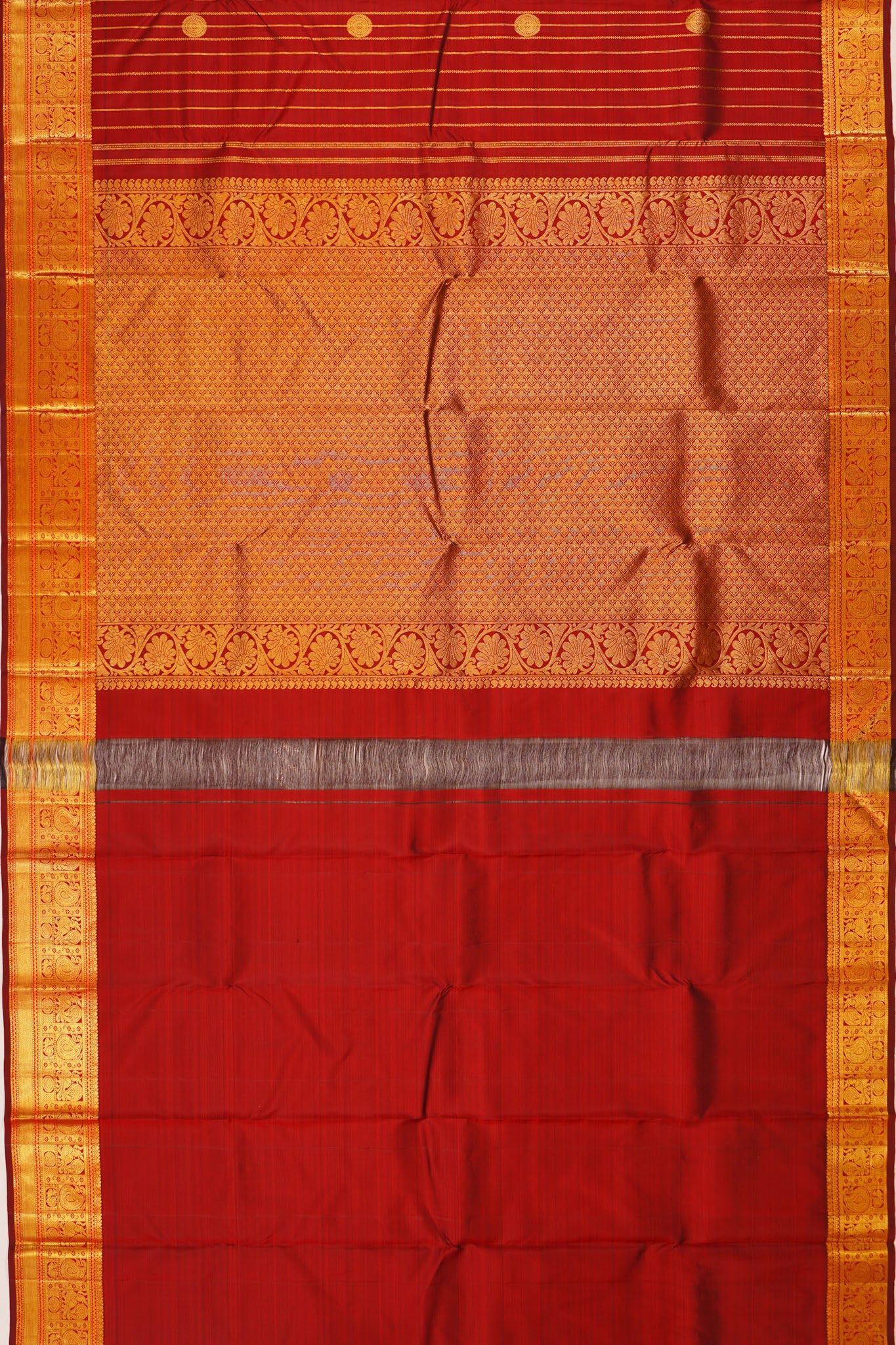 Taranga Kanchi Silk Vertical Iines And Butta Red Saree