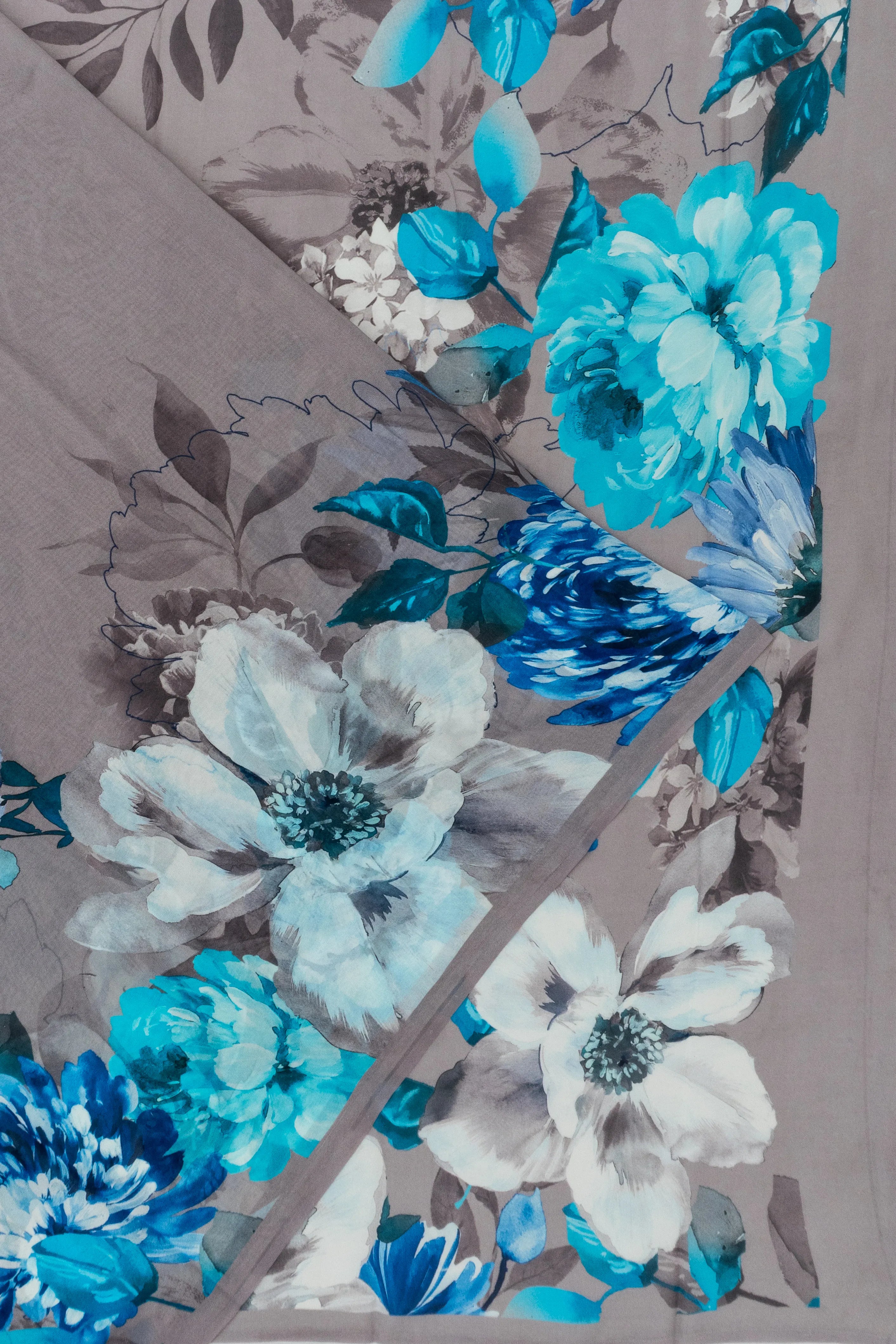 Crepe Floral Printed Grey Saree