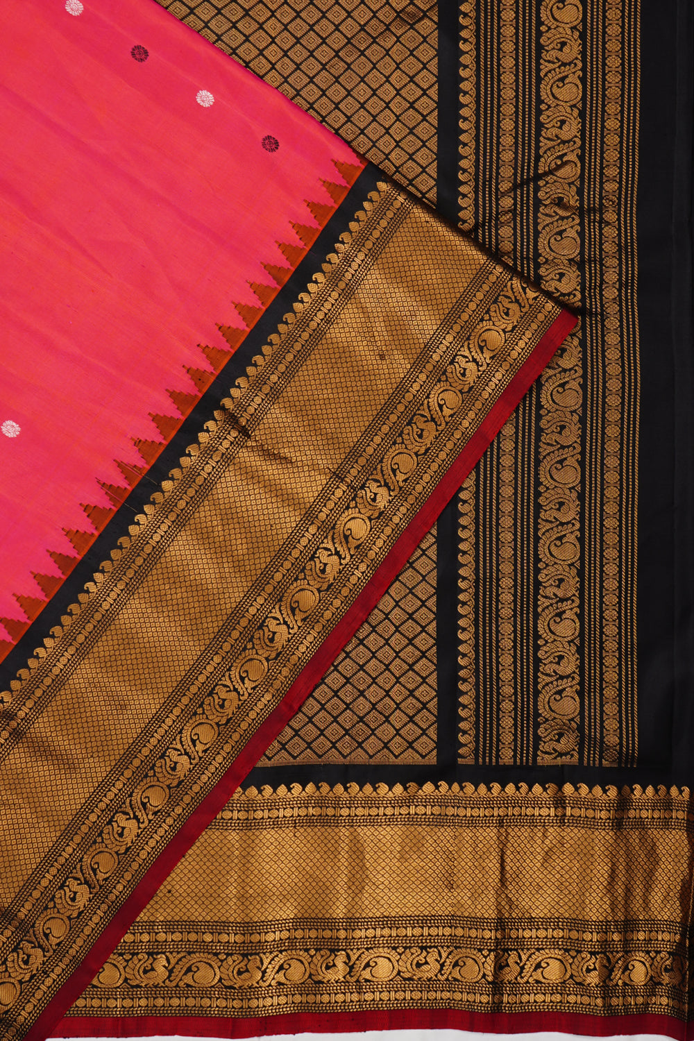 Gadwal Silk Butta Pink Saree