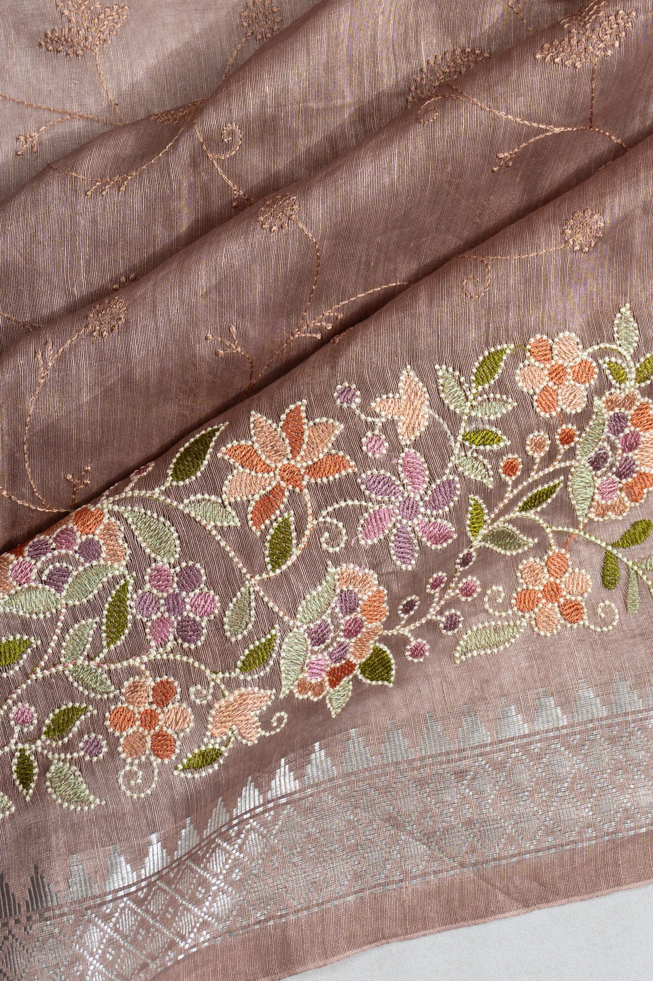 Linen Embroidery Lilac Saree