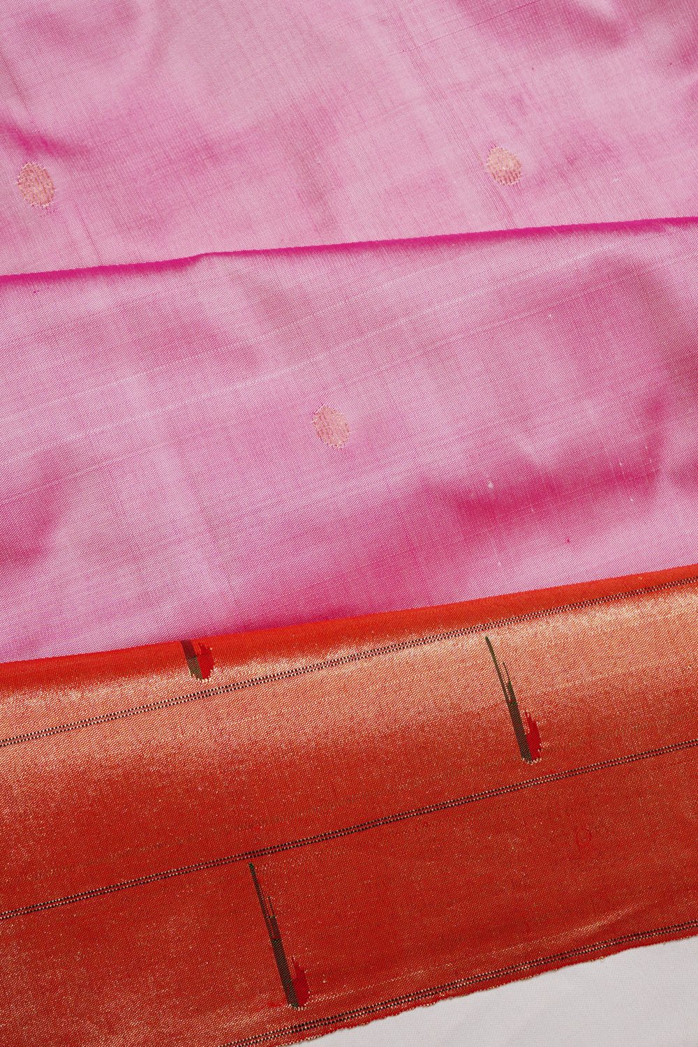 Paithani Silk Butta Baby Pink Saree With Single Muniya Border