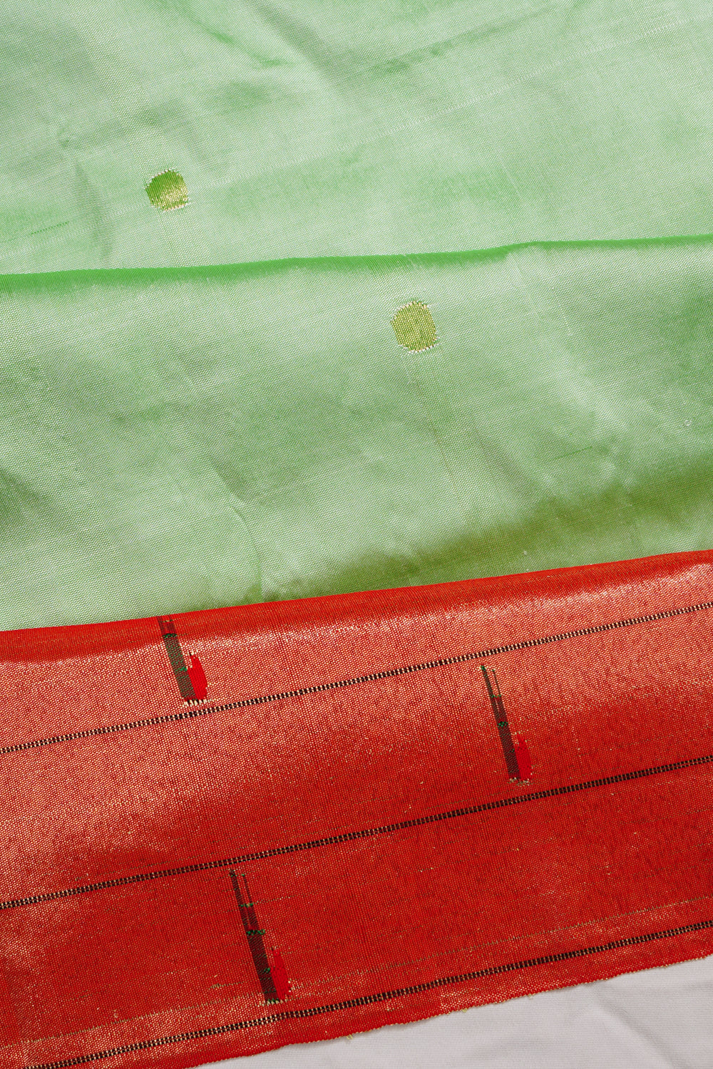 Paithani Silk Butta Green Saree With Single Muniya Border