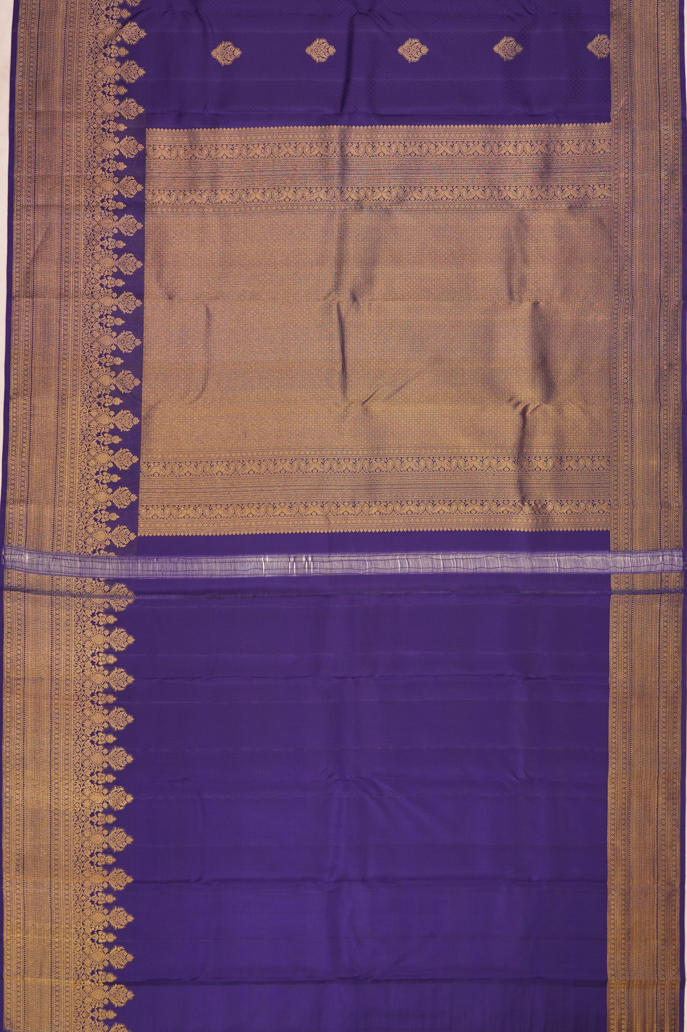 Kanchipuram Silk Jacquard And Butta Royal Blue Saree