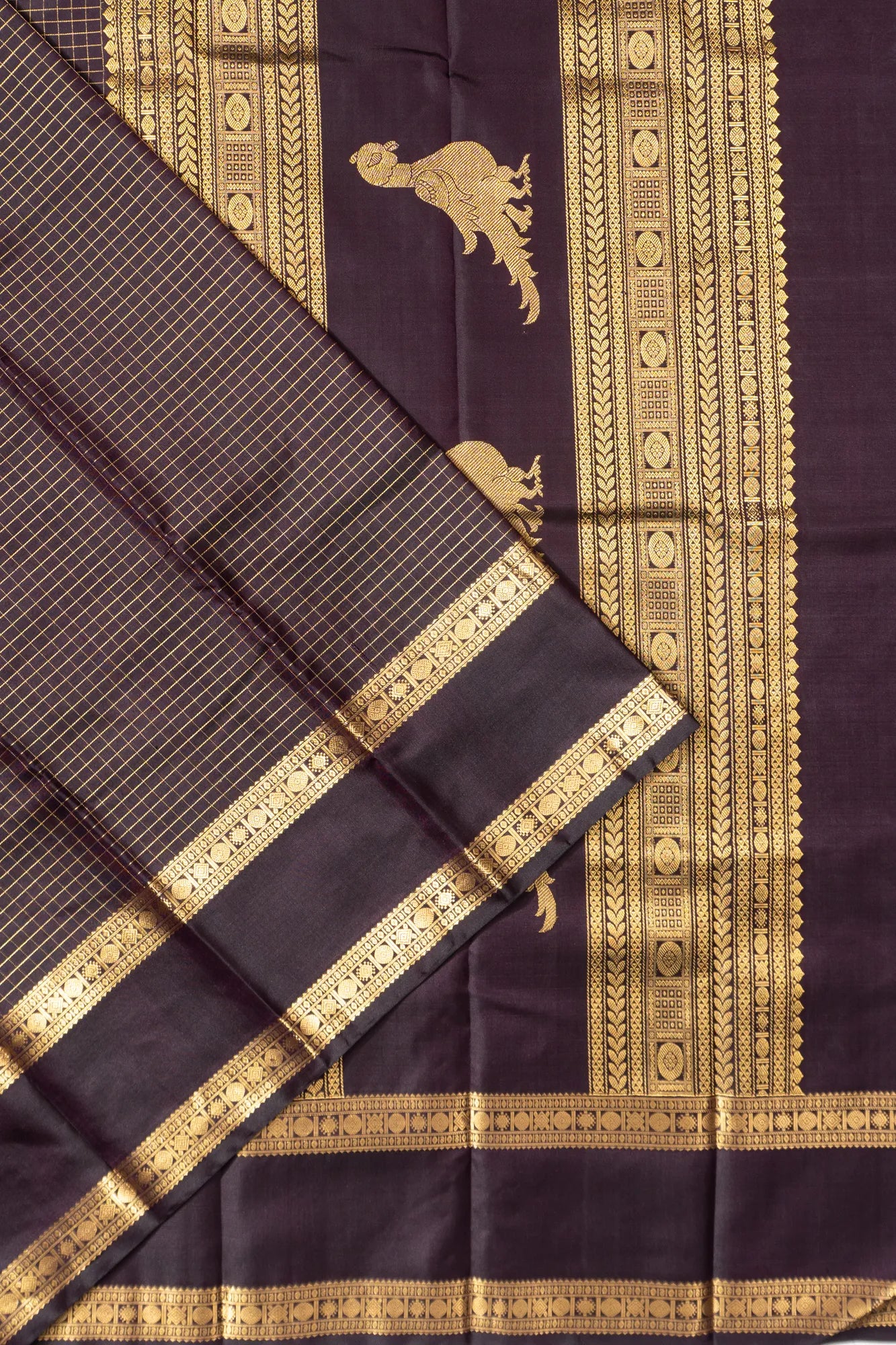 Classic Kanchipuram Silk Checks Violet Saree With Rettai Pattu Border